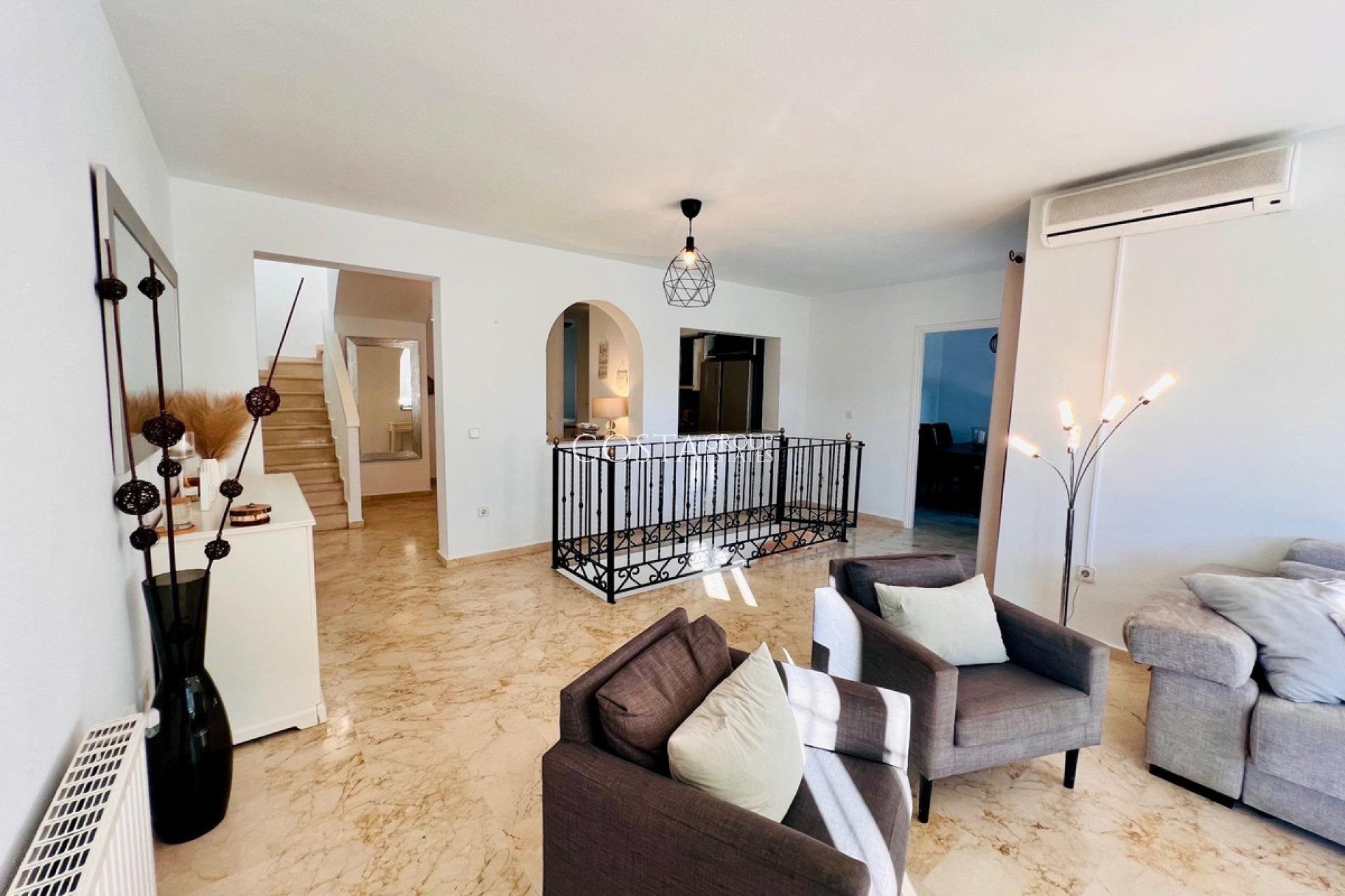 Revente - Villa -
Orihuela - Orihuela Costa