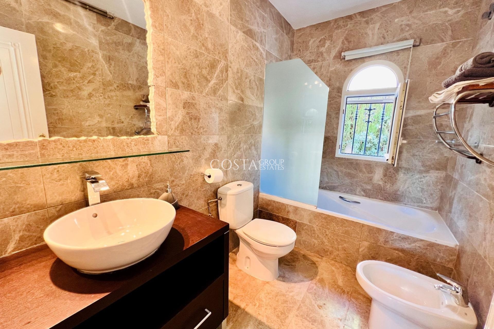 Revente - Villa -
Orihuela - Orihuela Costa