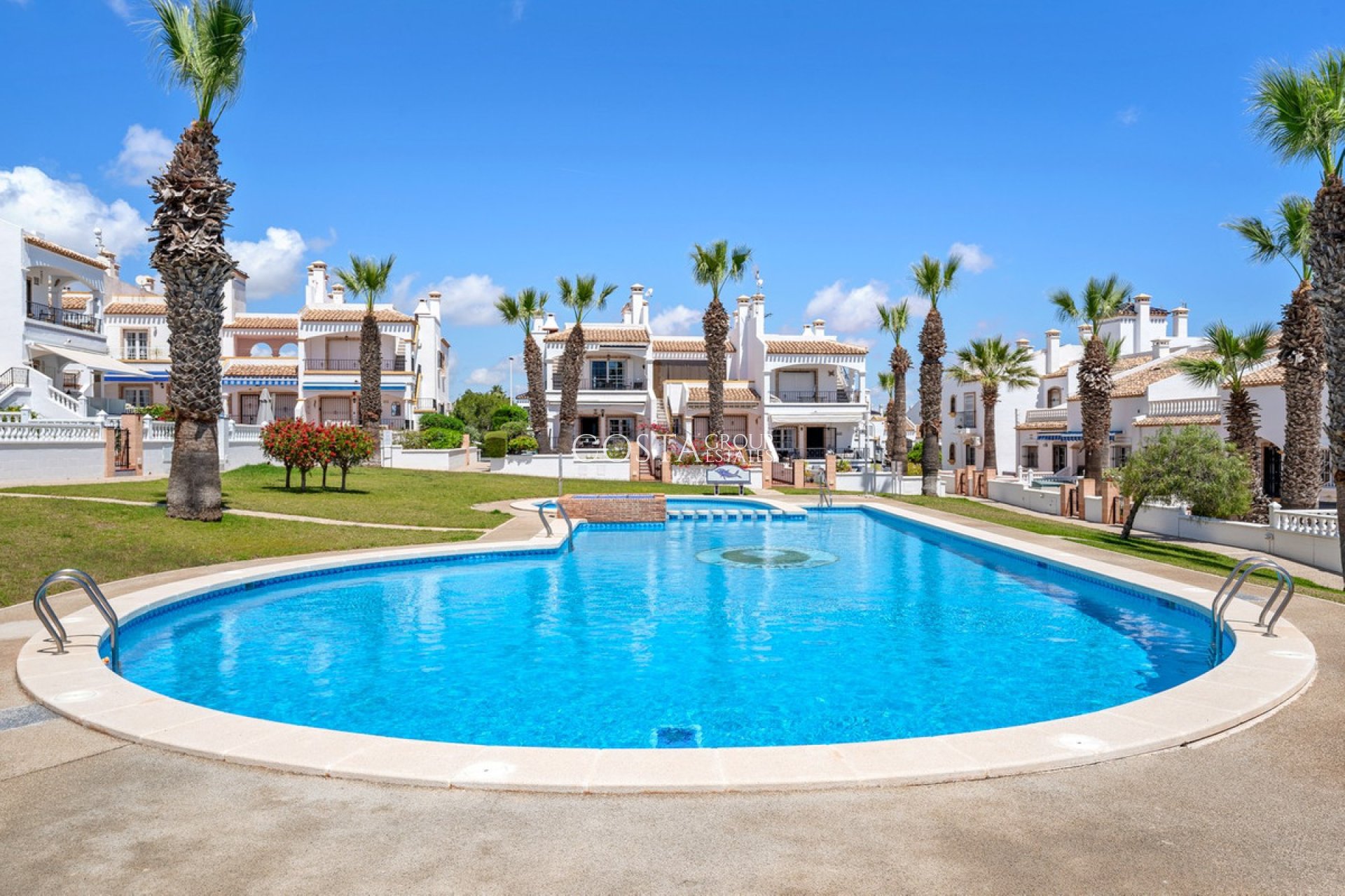 Revente - Villa -
Orihuela - Orihuela Costa