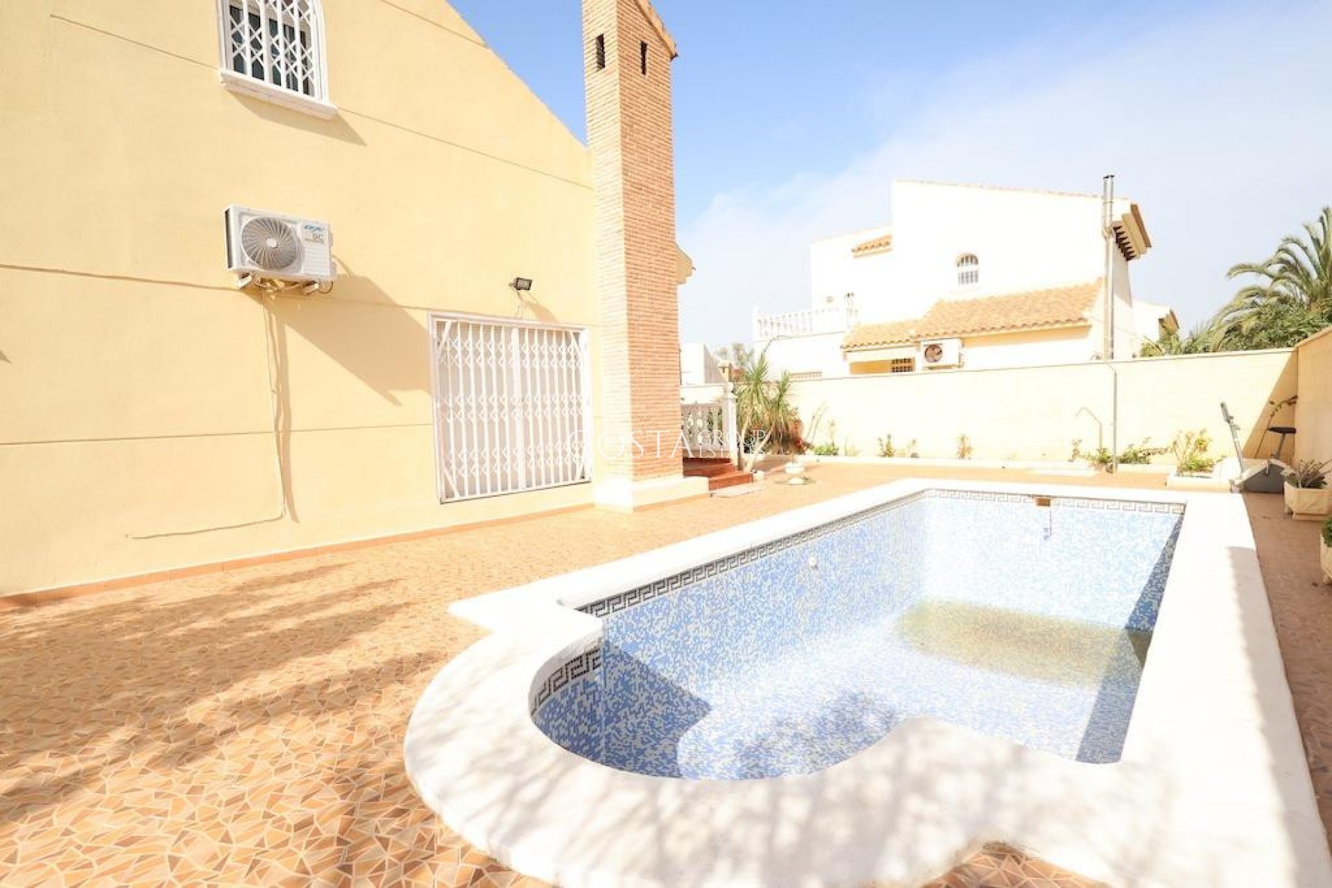 Revente - Villa -
Orihuela - Playa Flamenca