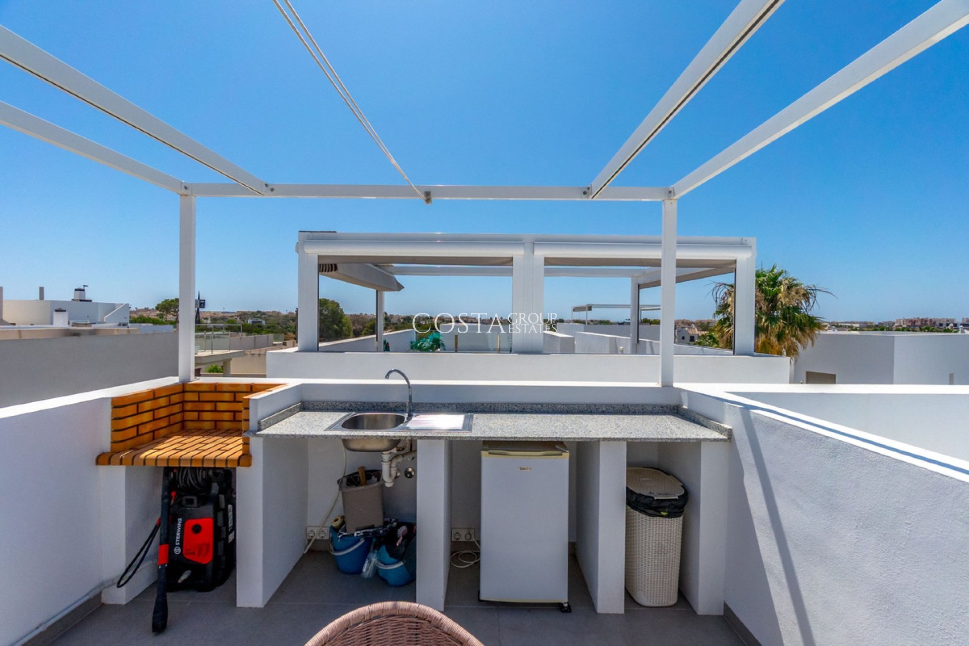 Revente - Villa -
Orihuela - Villamartin