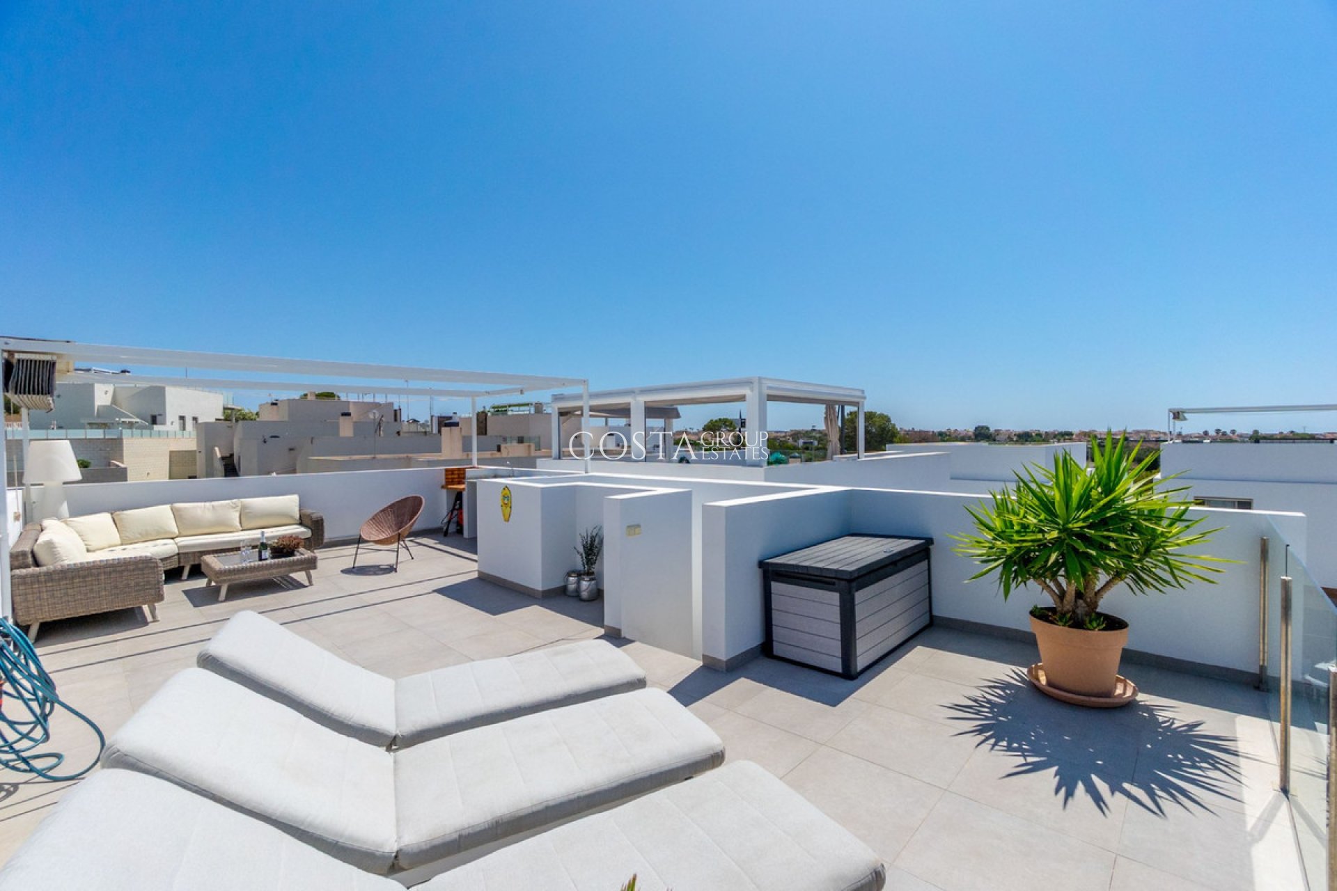 Revente - Villa -
Orihuela - Villamartin