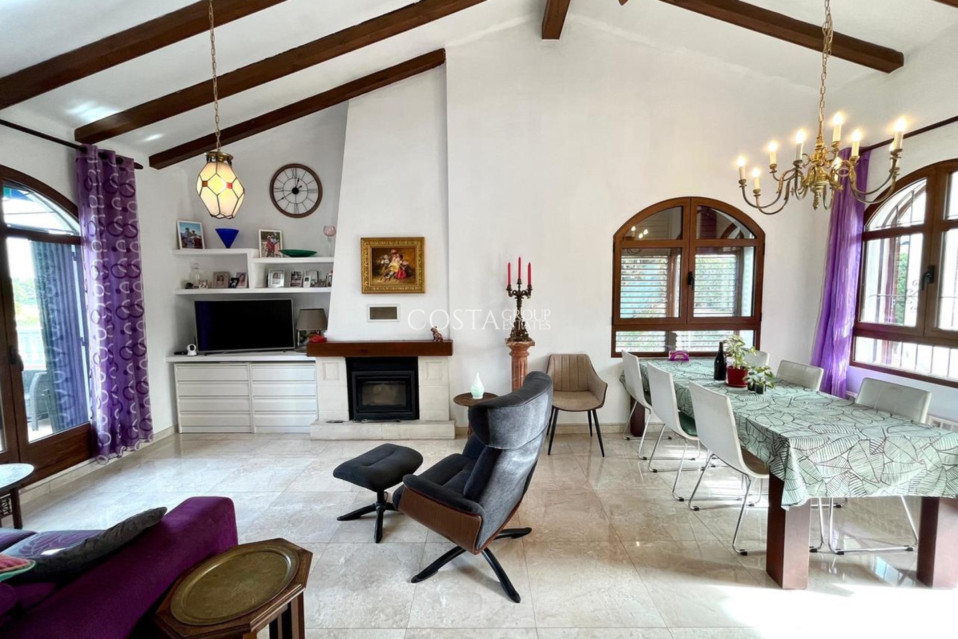 Revente - Villa -
Orihuela - Villamartin