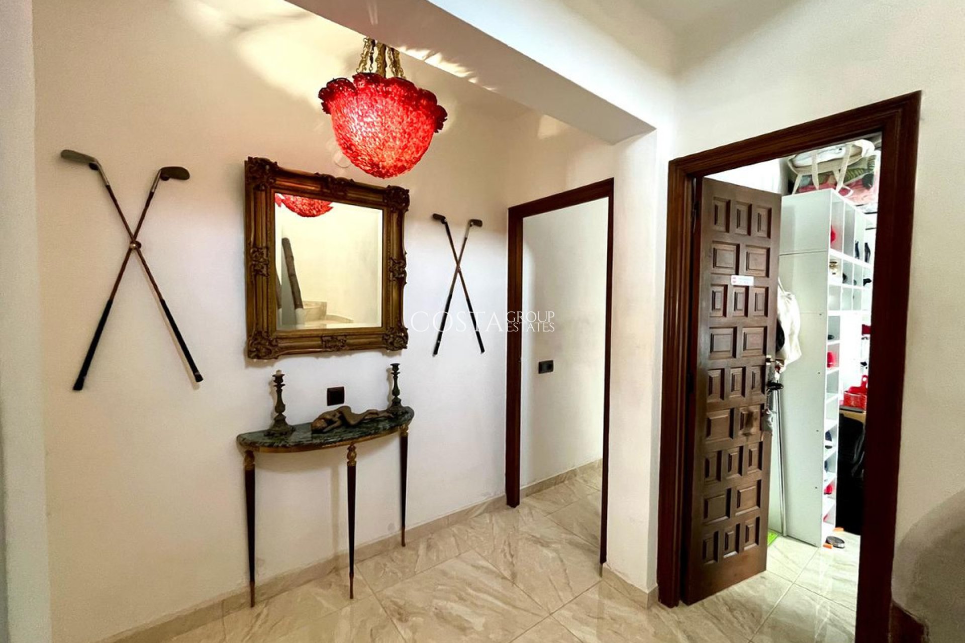 Revente - Villa -
Orihuela - Villamartin