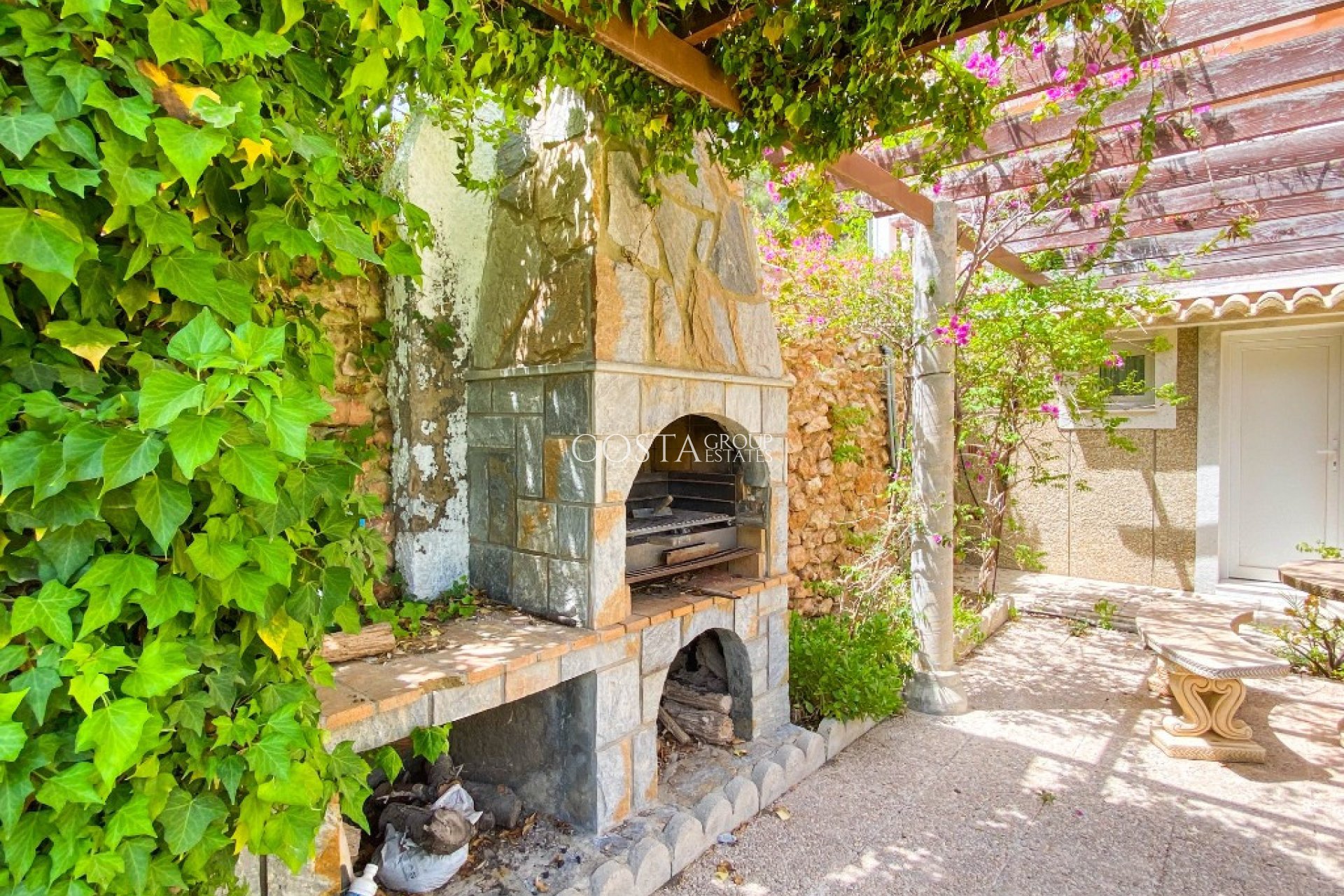 Revente - Villa -
Orihuela - Villamartin