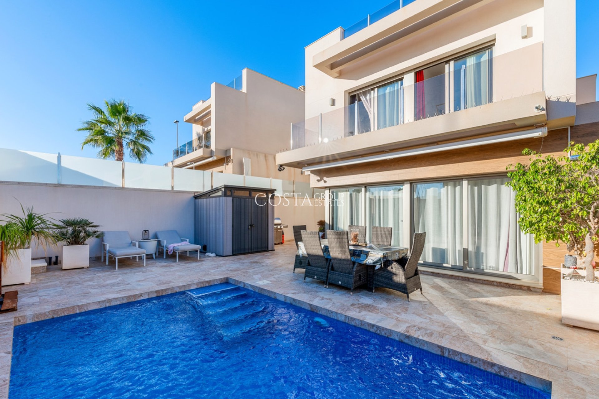 Revente - Villa -
Orihuela - Villamartin