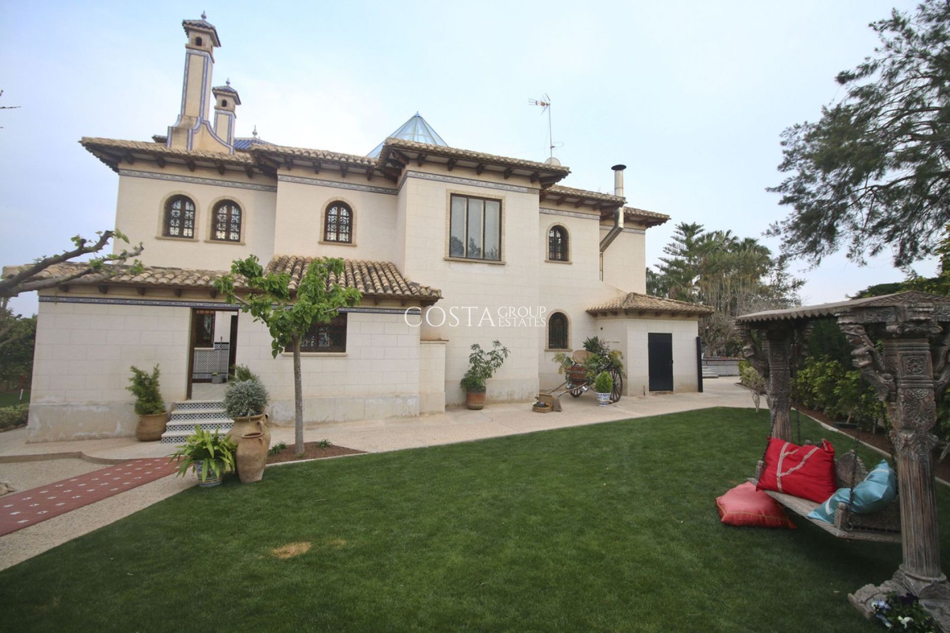 Revente - Villa -
Orihuela - Villamartin