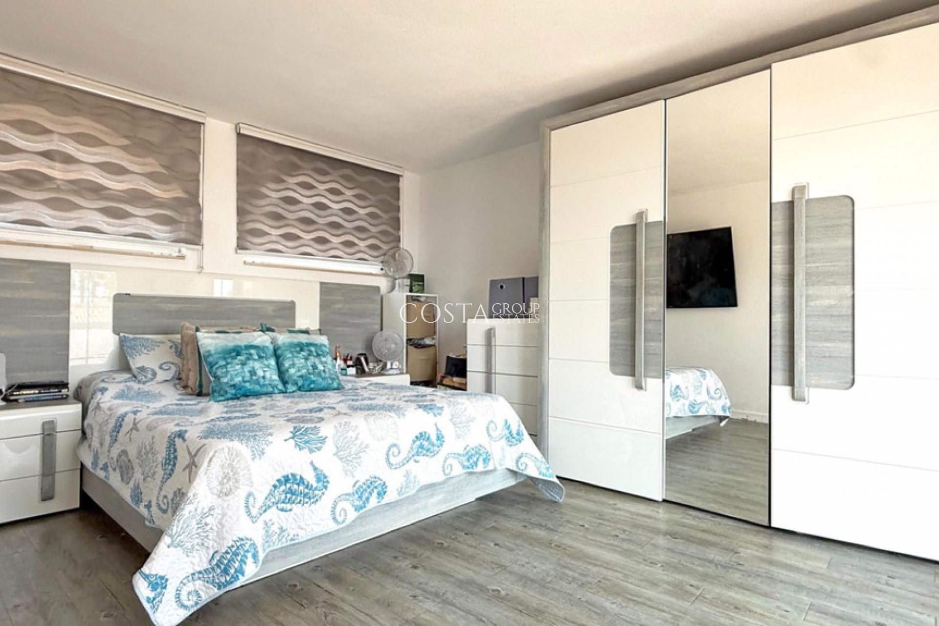 Revente - Villa -
Orihuela - Villamartin