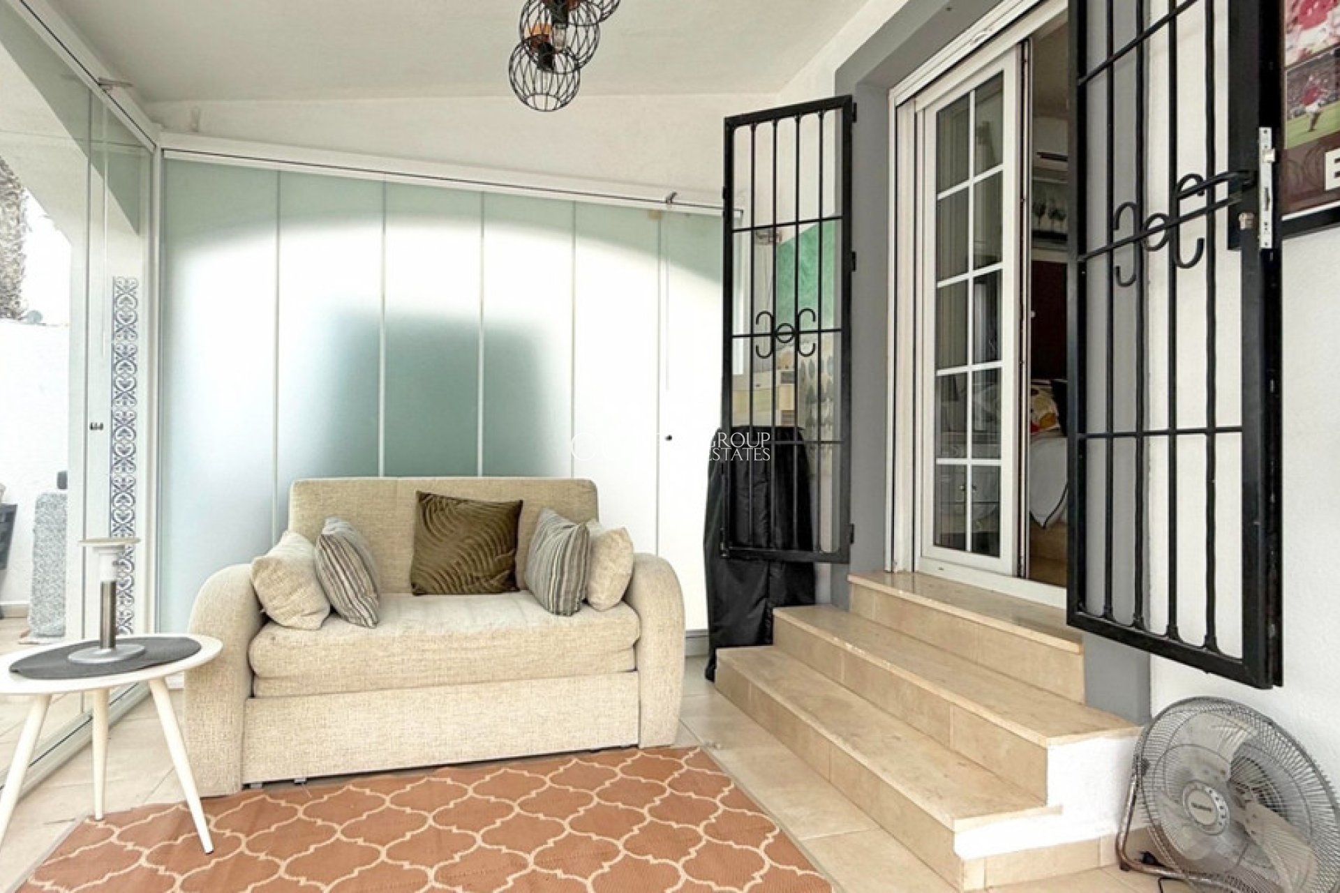 Revente - Villa -
Orihuela - Villamartin