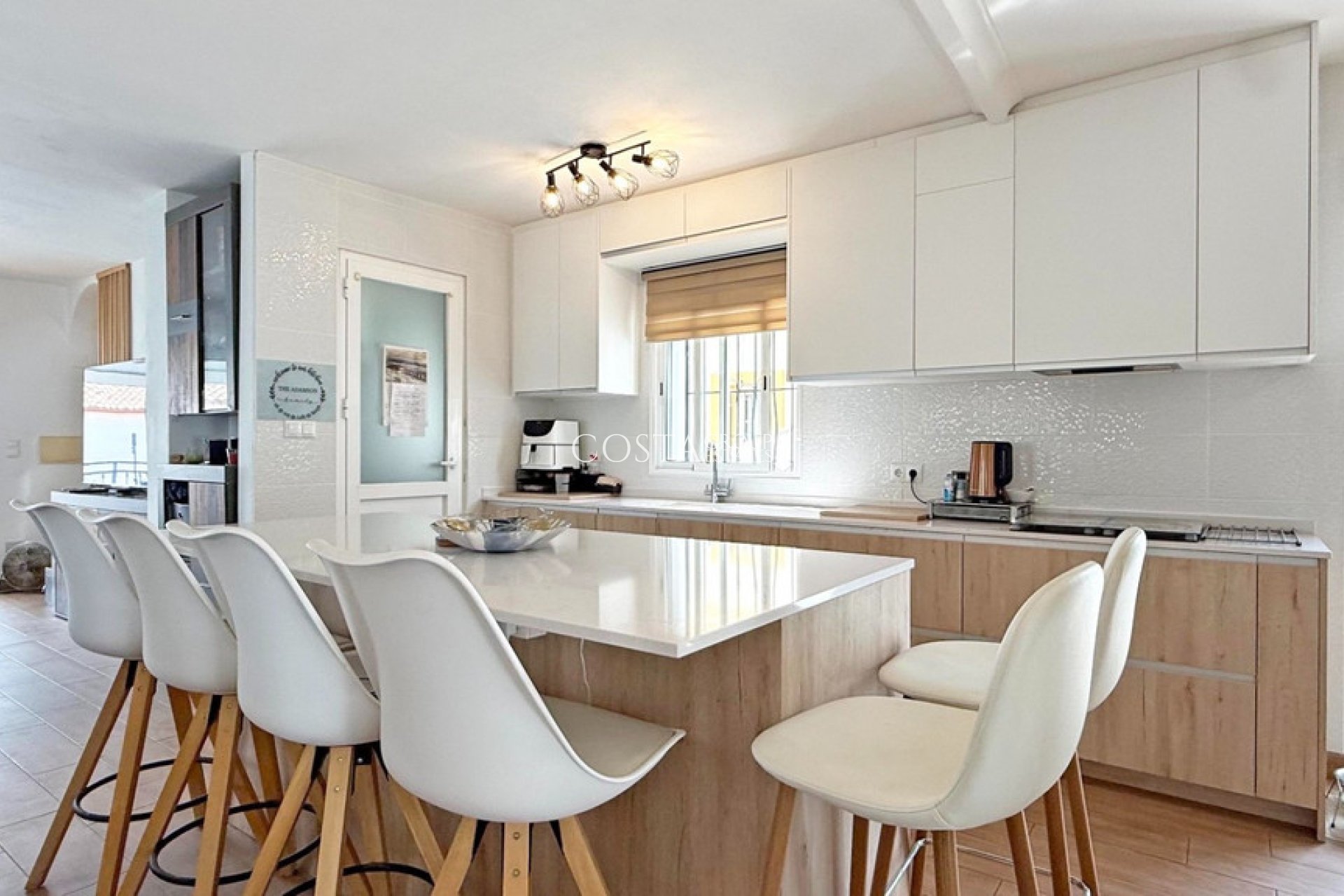 Revente - Villa -
Orihuela - Villamartin