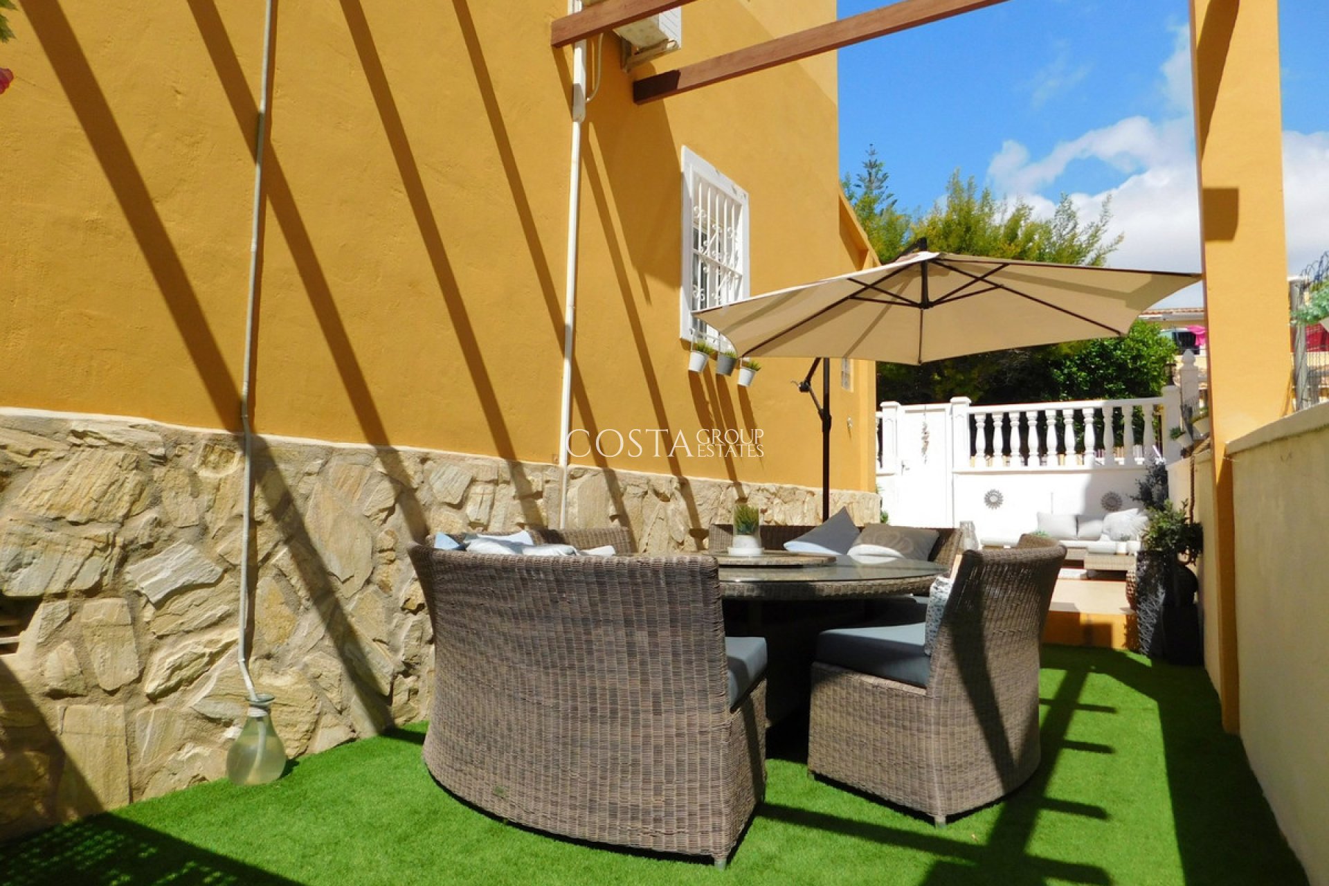 Revente - Villa -
Orihuela - Villamartin