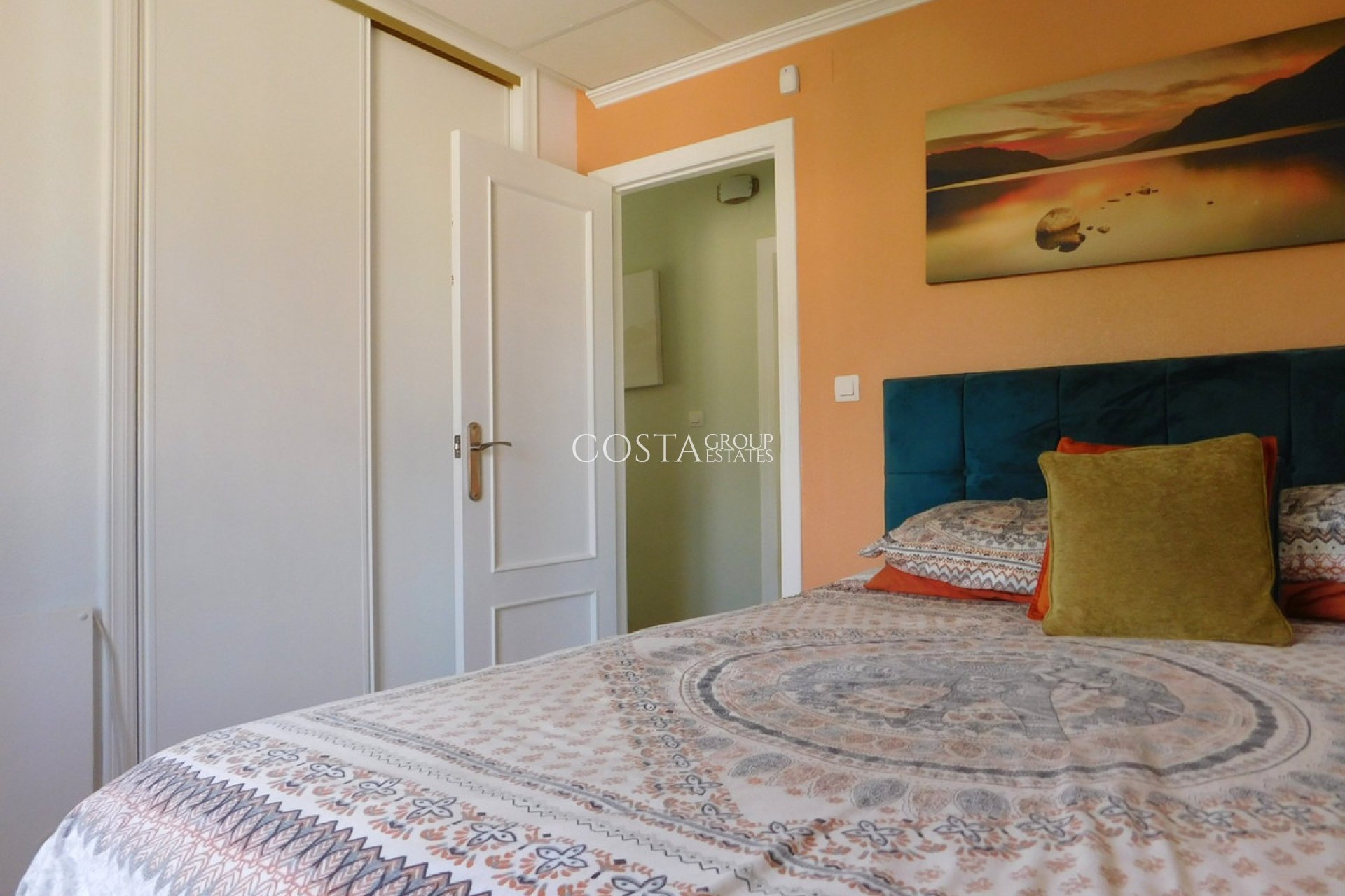 Revente - Villa -
Orihuela - Villamartin