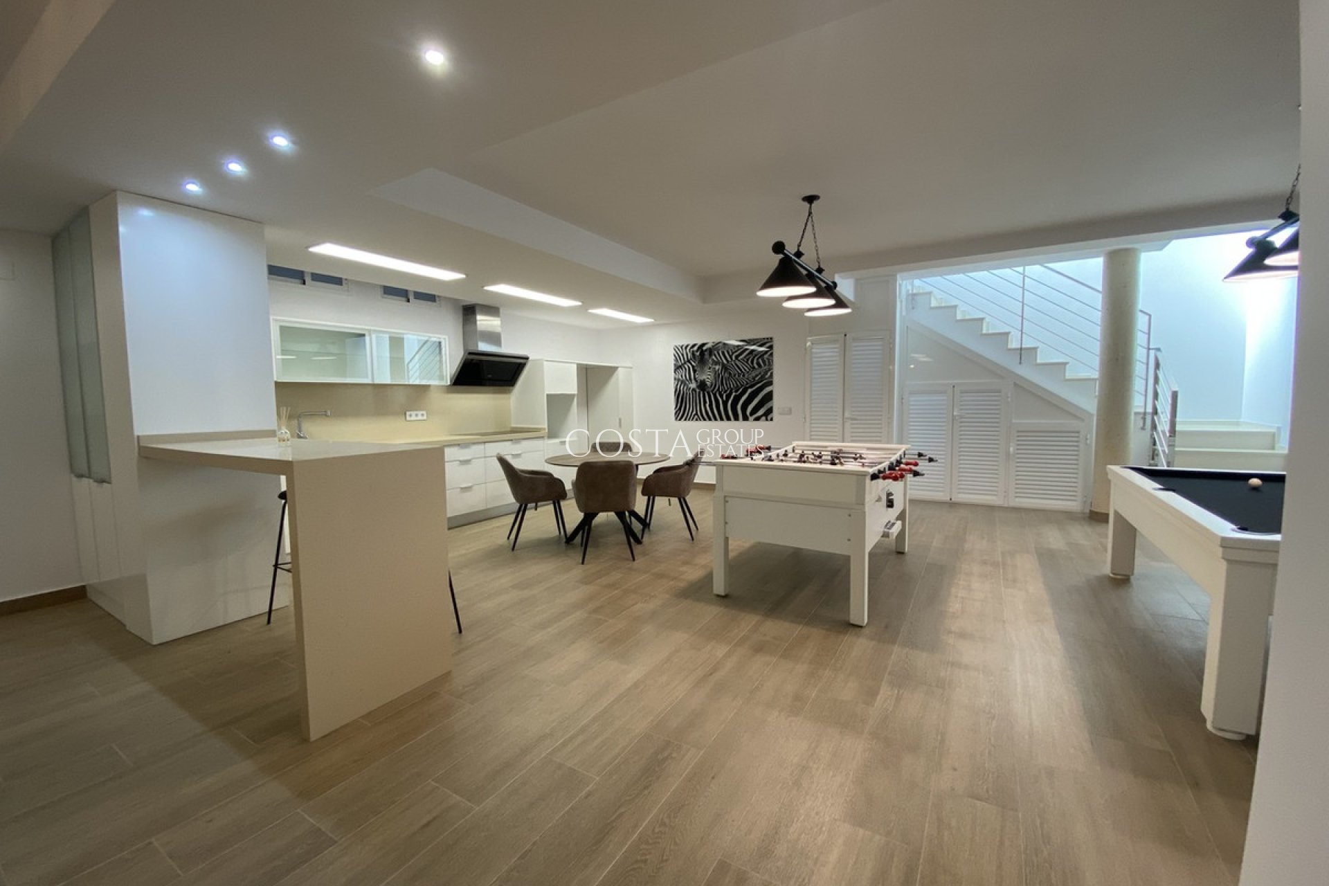 Revente - Villa -
Orihuela - Villamartin