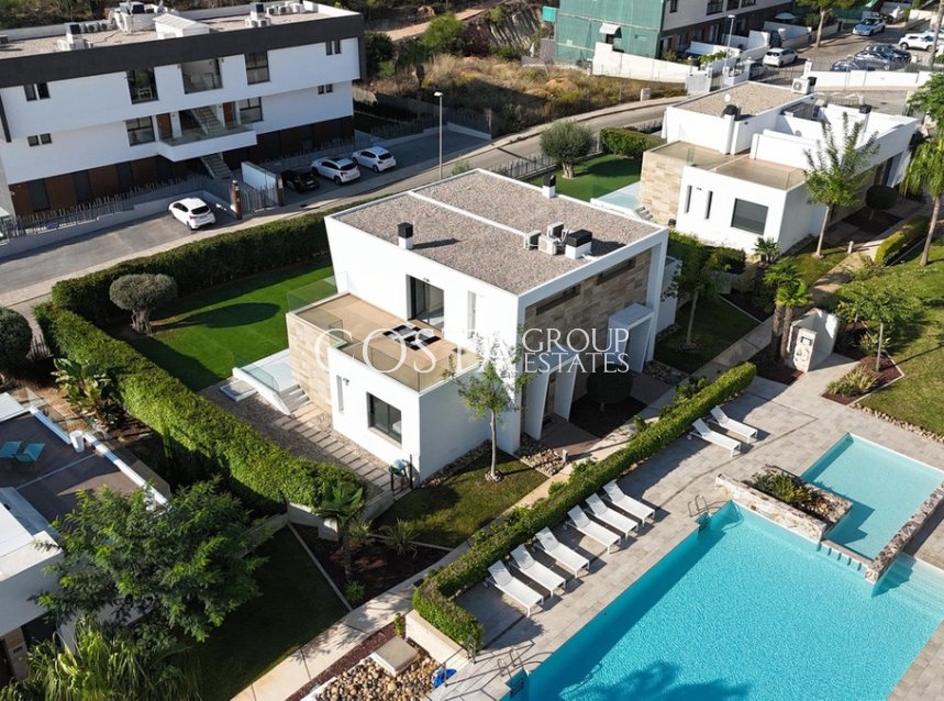 Revente - Villa -
Orihuela - Villamartin