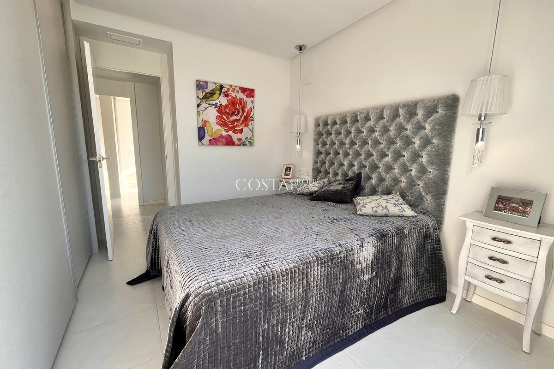 Revente - Villa -
Orihuela - Villamartin