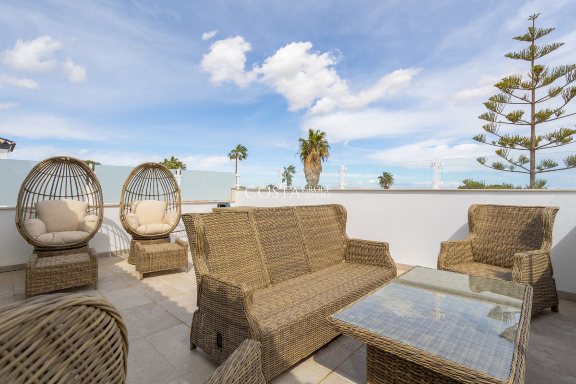 Revente - Villa -
Orihuela - Villamartin