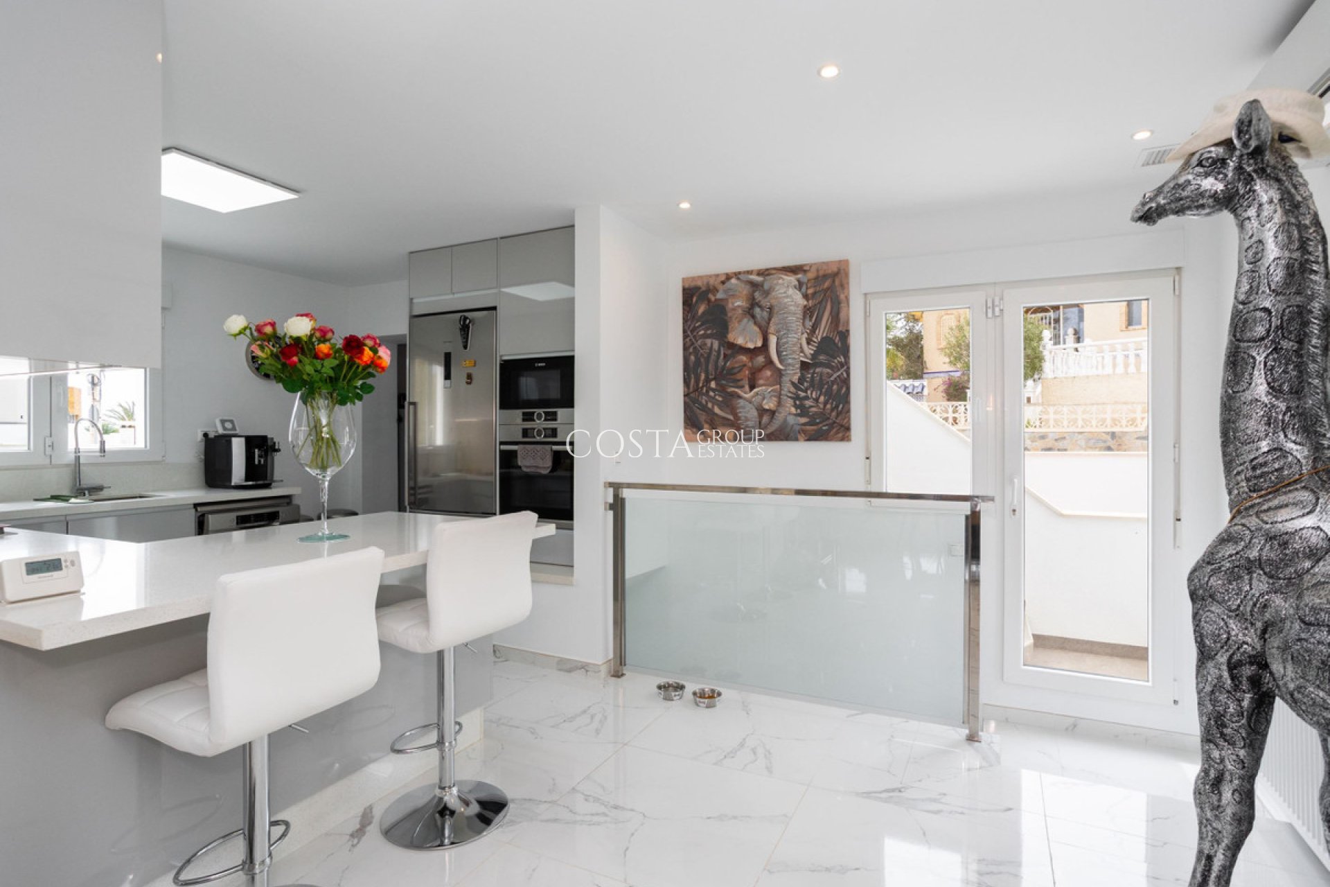 Revente - Villa -
Orihuela - Villamartin