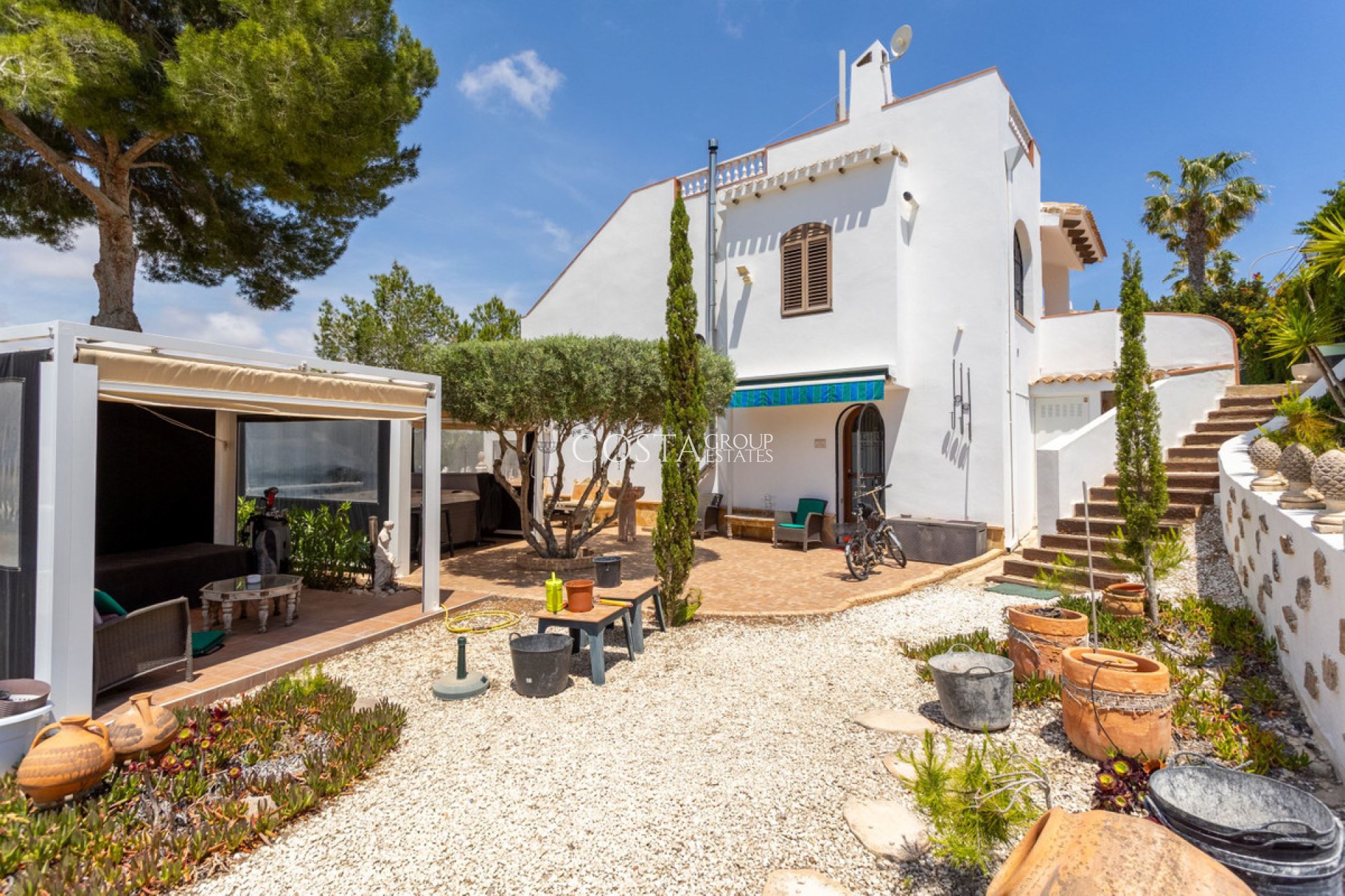 Revente - Villa -
Orihuela - Villamartin