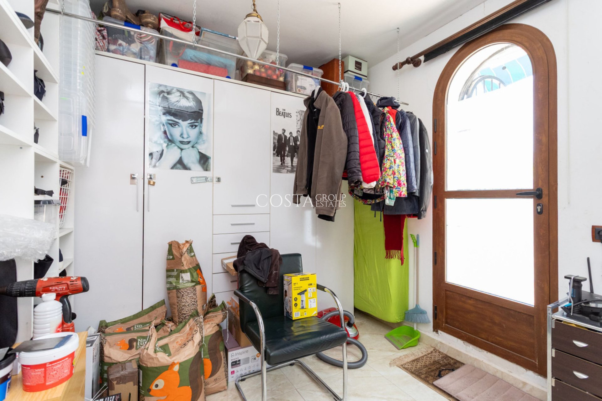 Revente - Villa -
Orihuela - Villamartin