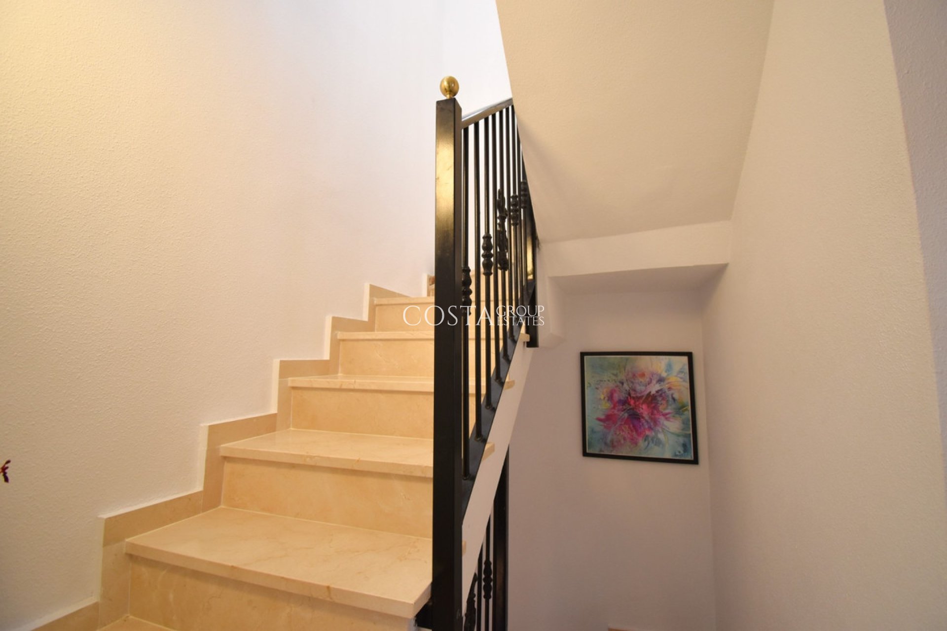 Revente - Villa -
Orihuela - Villamartin