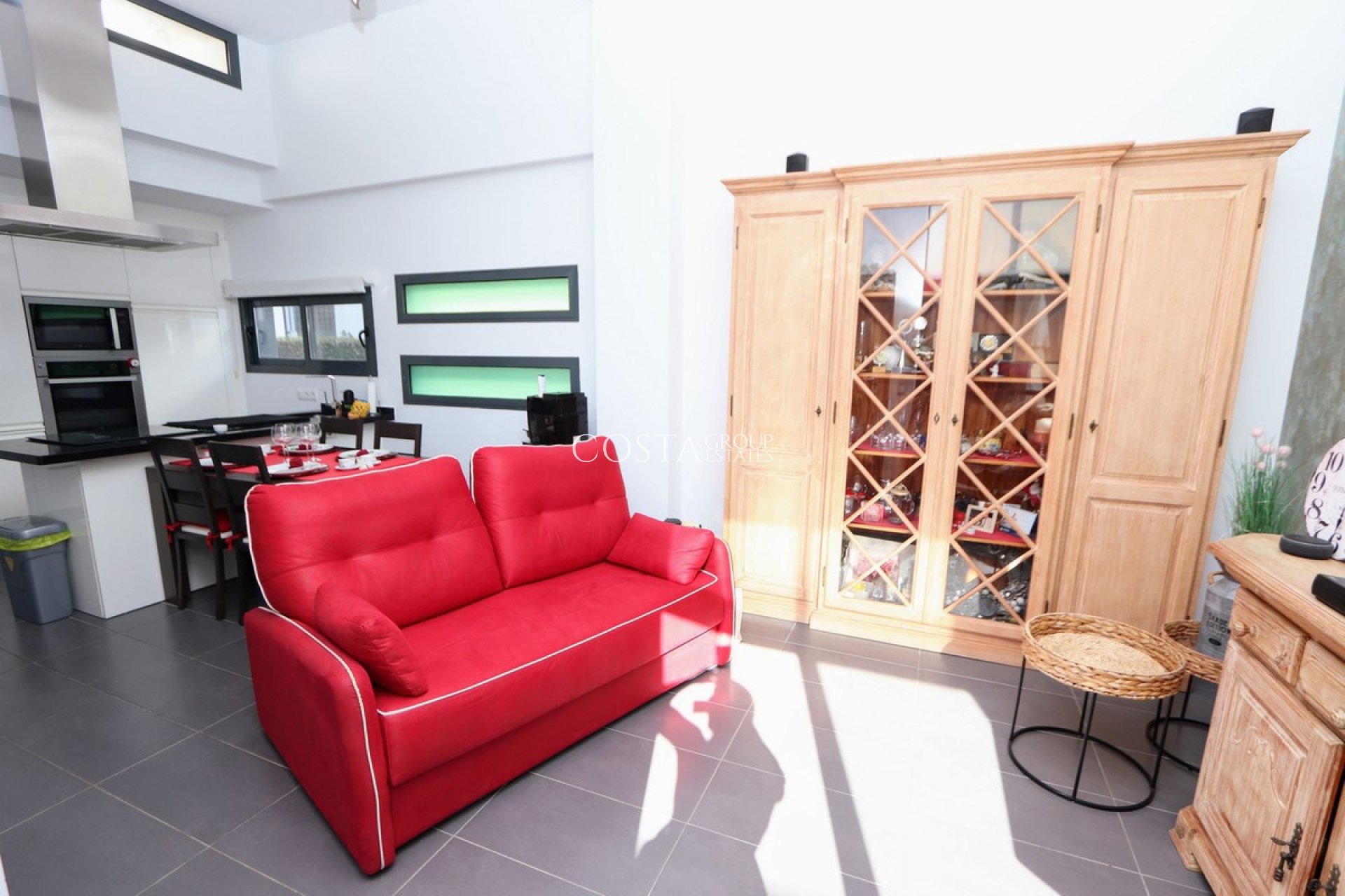 Revente - Villa -
Orihuela - Villamartin