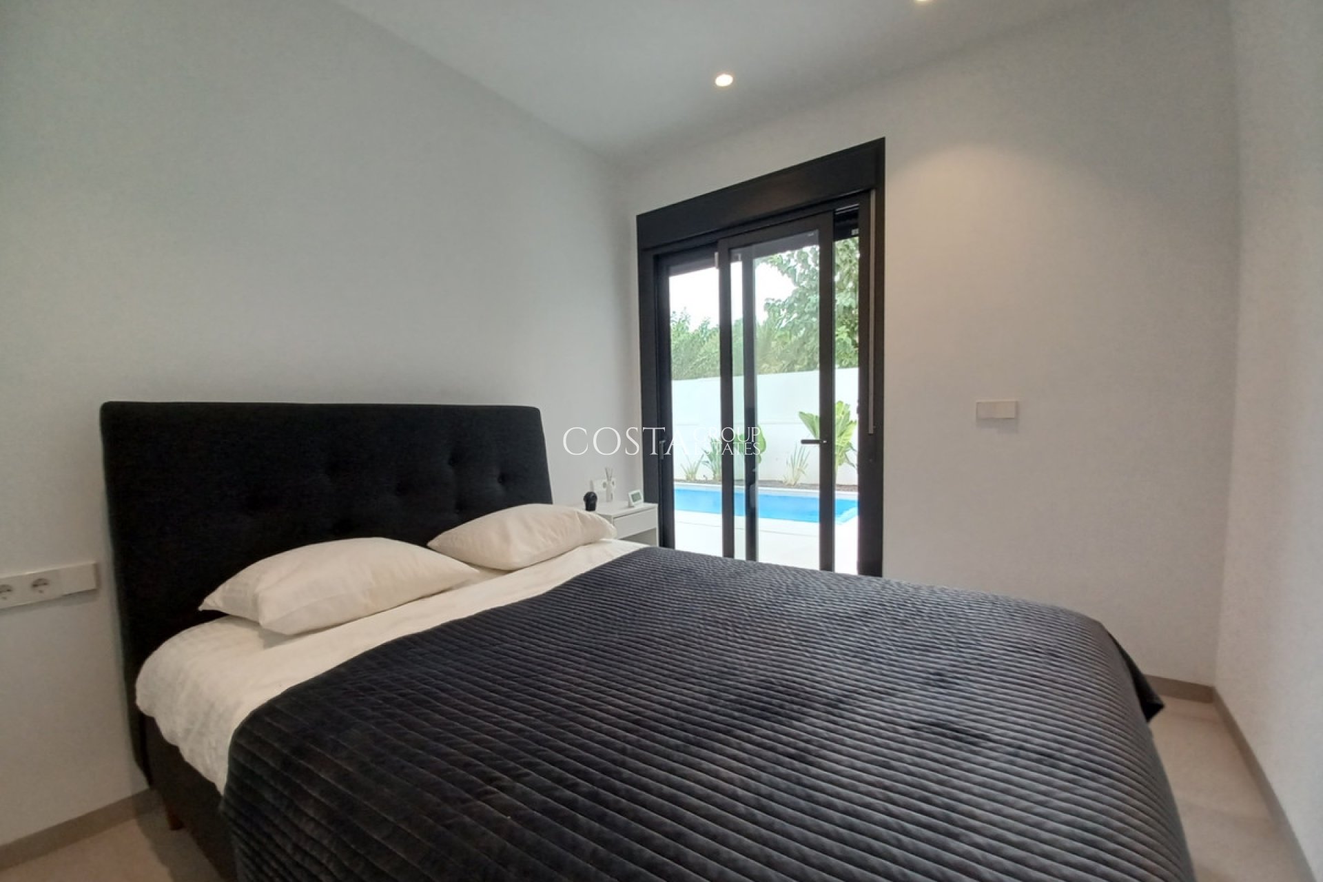 Revente - Villa -
Pilar de la Horadada - Pilar de la Horadada Centro