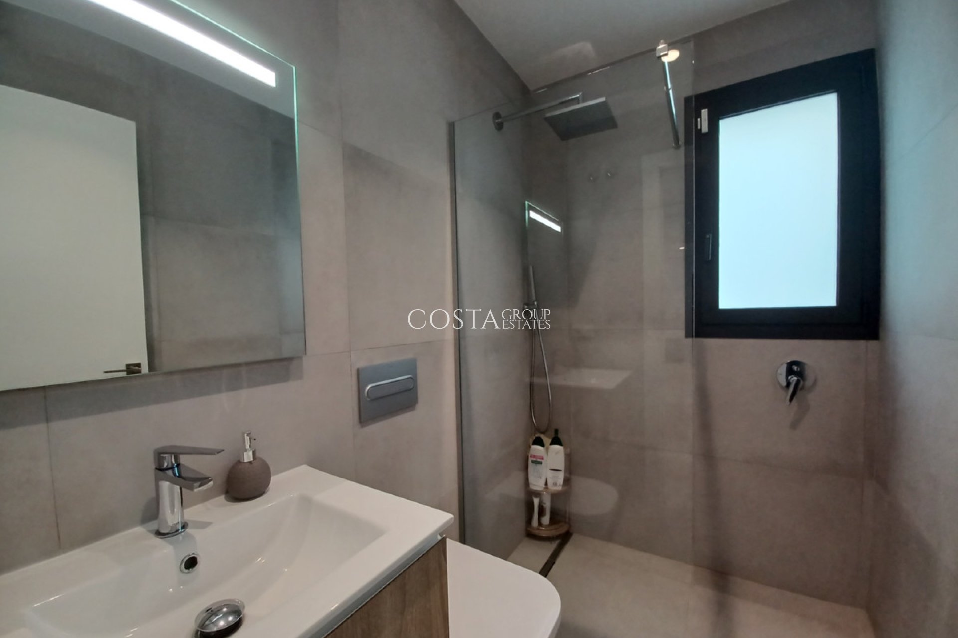 Revente - Villa -
Pilar de la Horadada - Pilar de la Horadada Centro