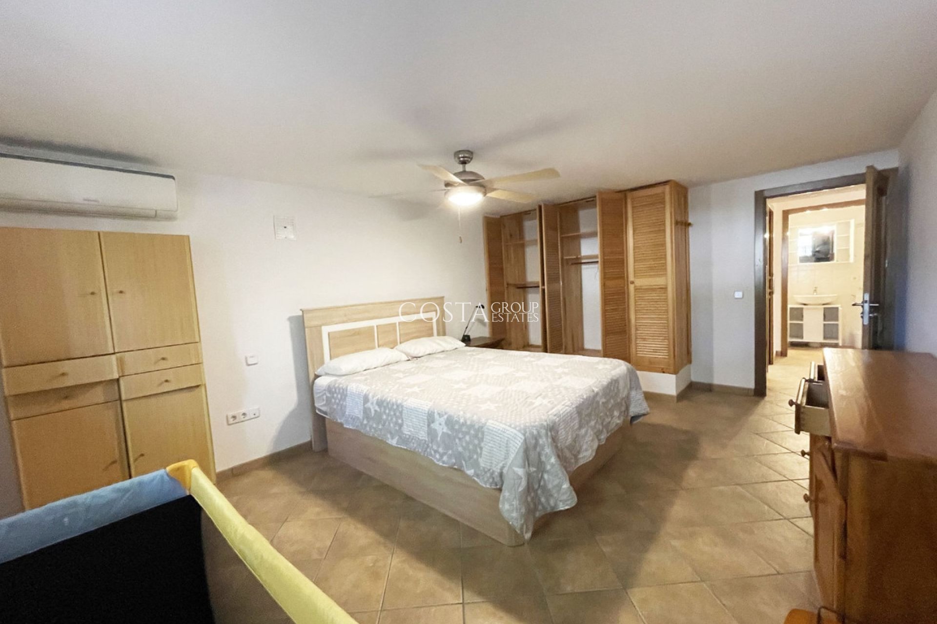 Revente - Villa -
Pinoso - Los Pinos