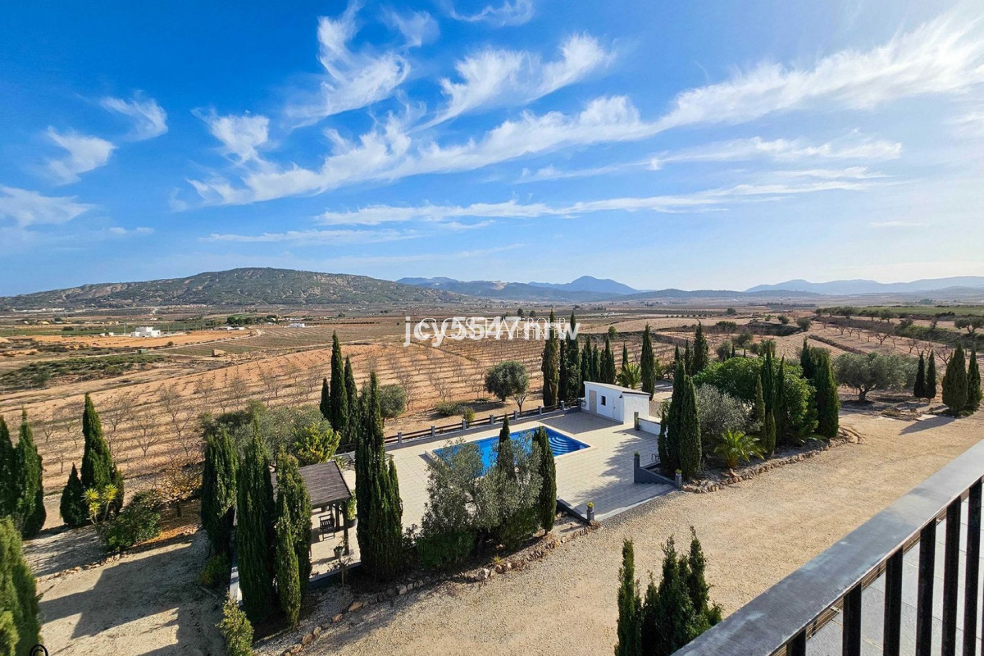 Revente - Villa -
Pinoso - Pinoso Centro