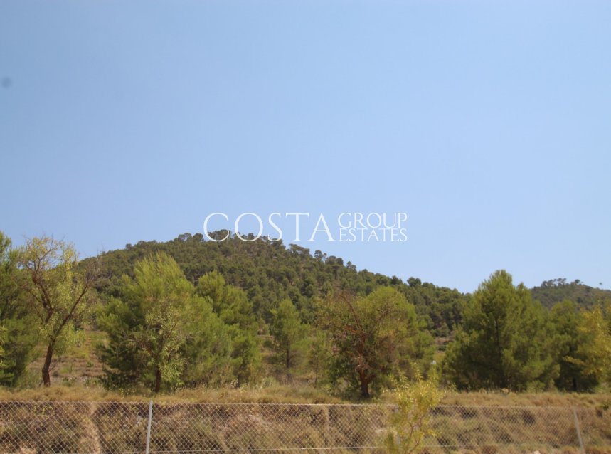 Revente - Villa -
Pinoso - Pinoso Centro