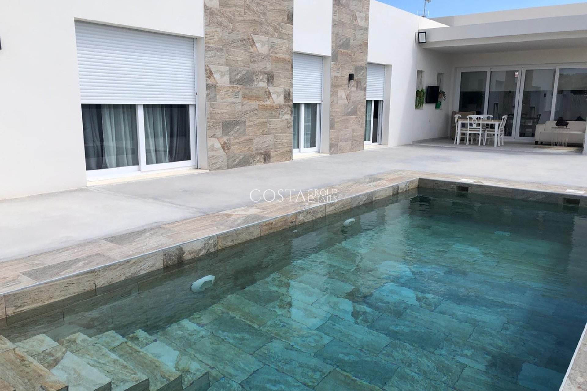 Revente - Villa -
Pinoso - Pinoso Centro