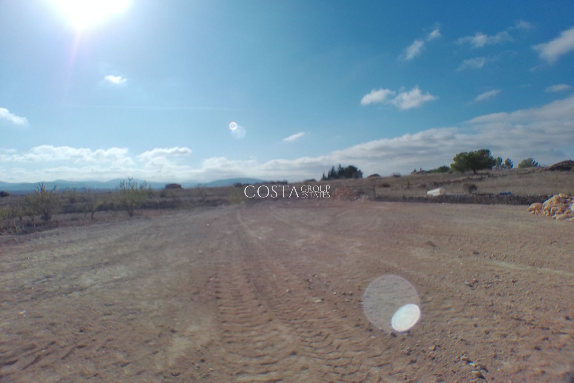 Revente - Villa -
Pinoso - Pinoso Centro