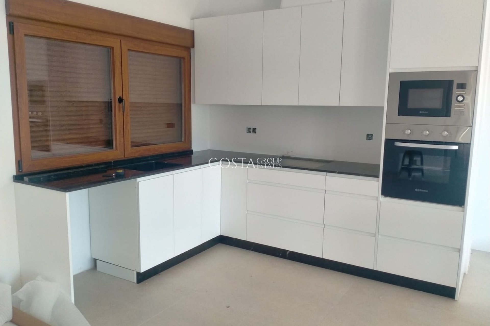 Revente - Villa -
Pinoso - Pinoso Centro