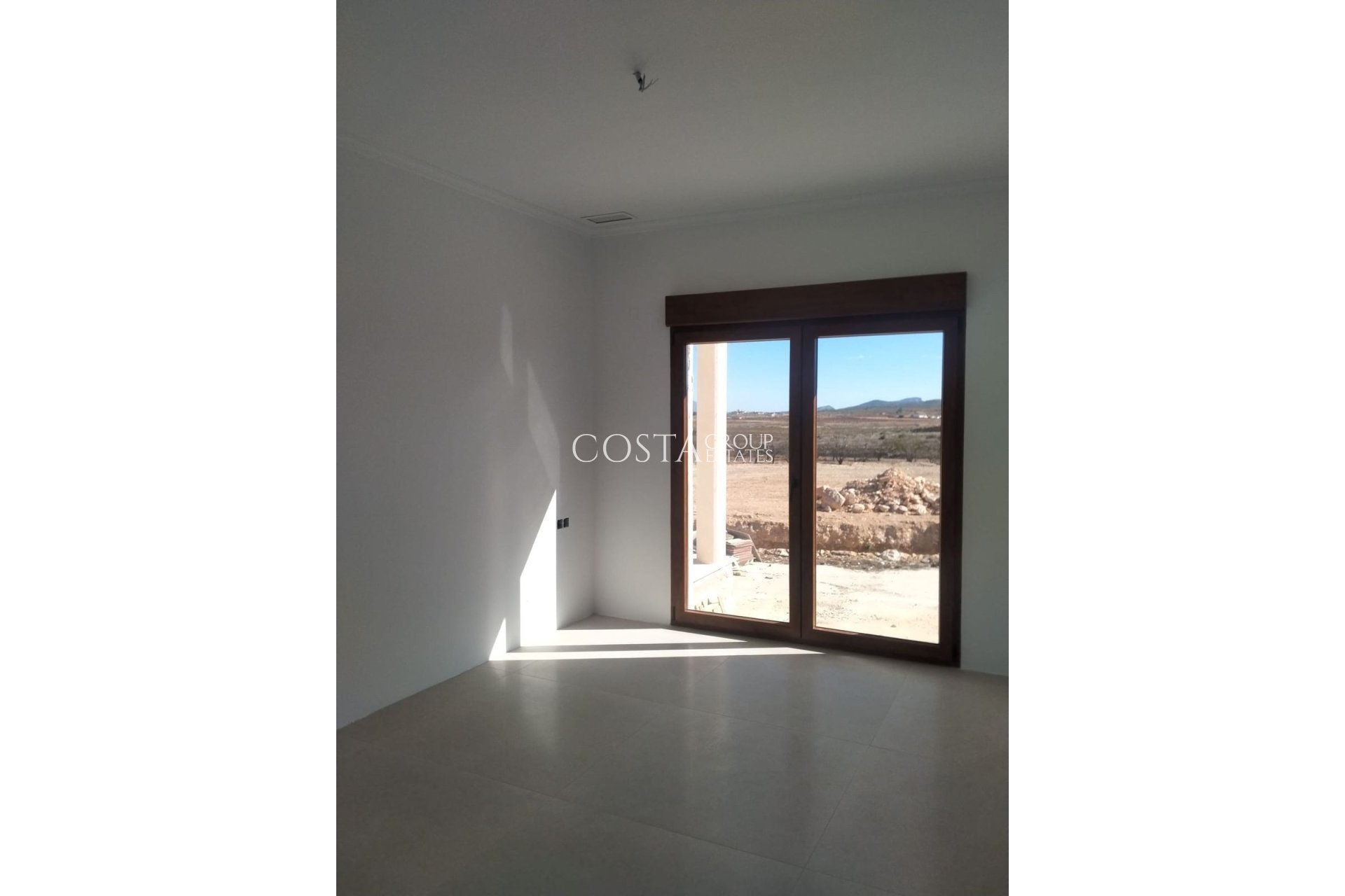 Revente - Villa -
Pinoso - Pinoso Centro