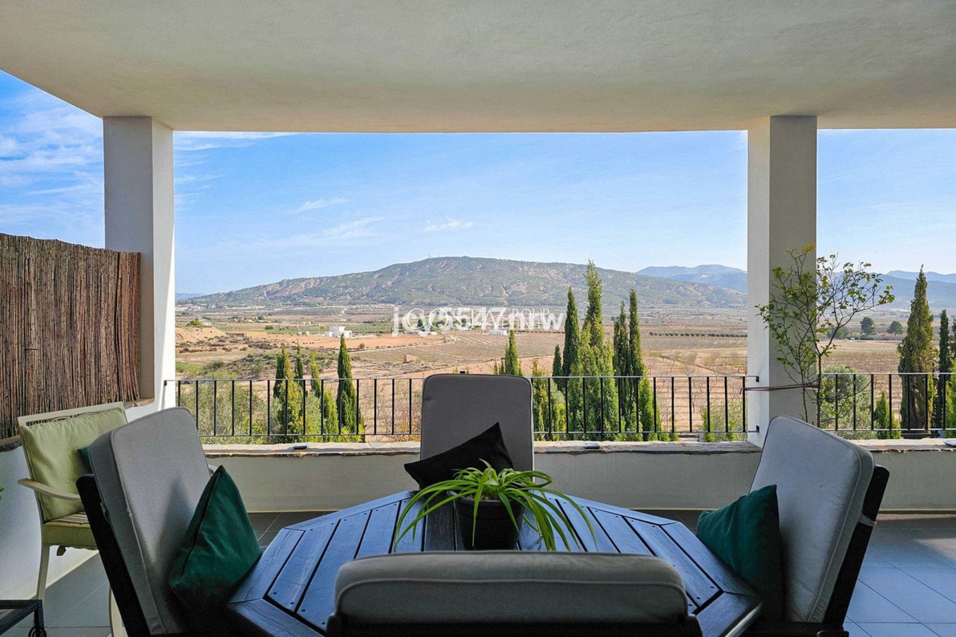 Revente - Villa -
Pinoso - Pinoso Centro