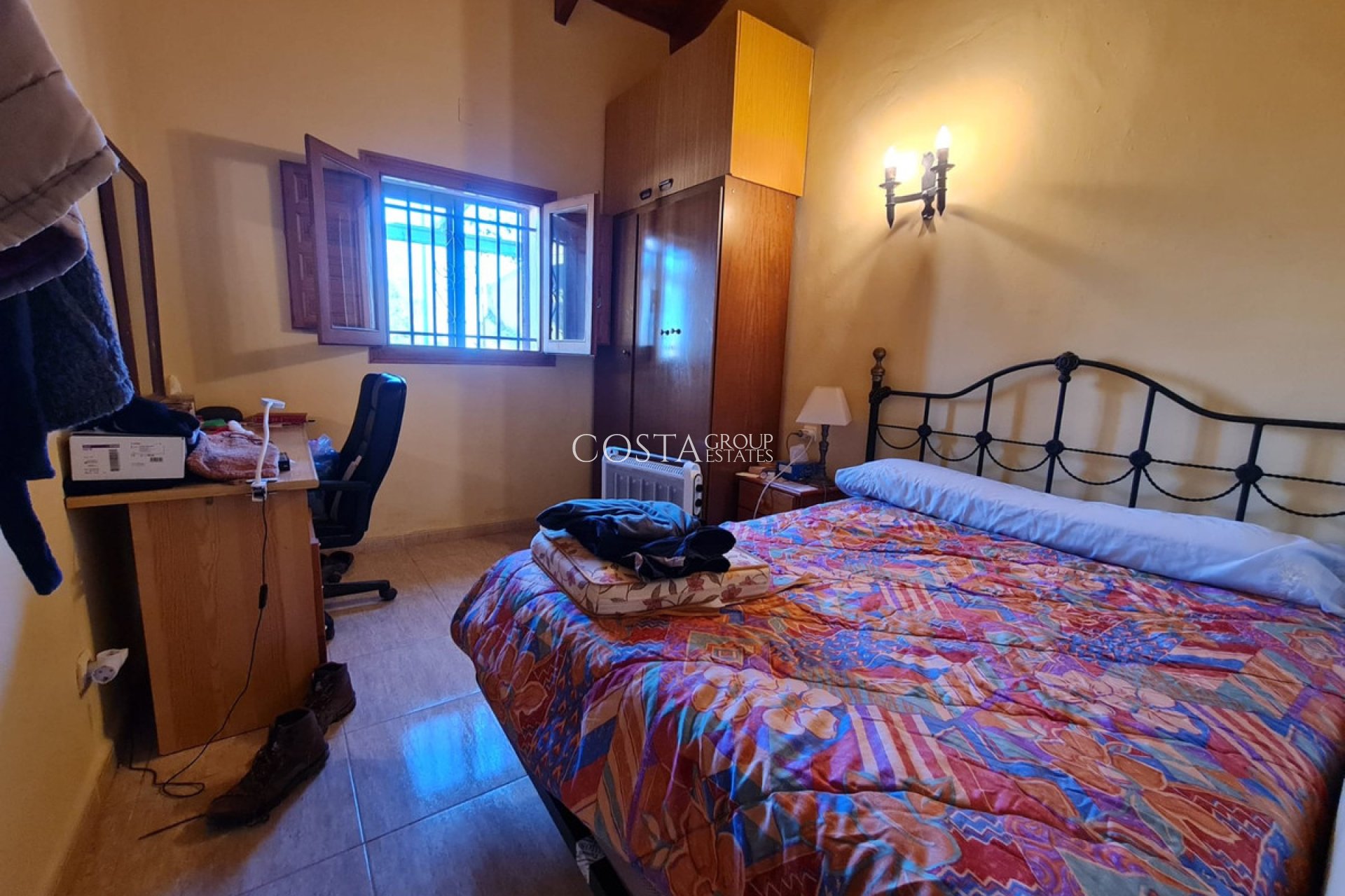 Revente - Villa -
Pinoso - Pinoso Centro