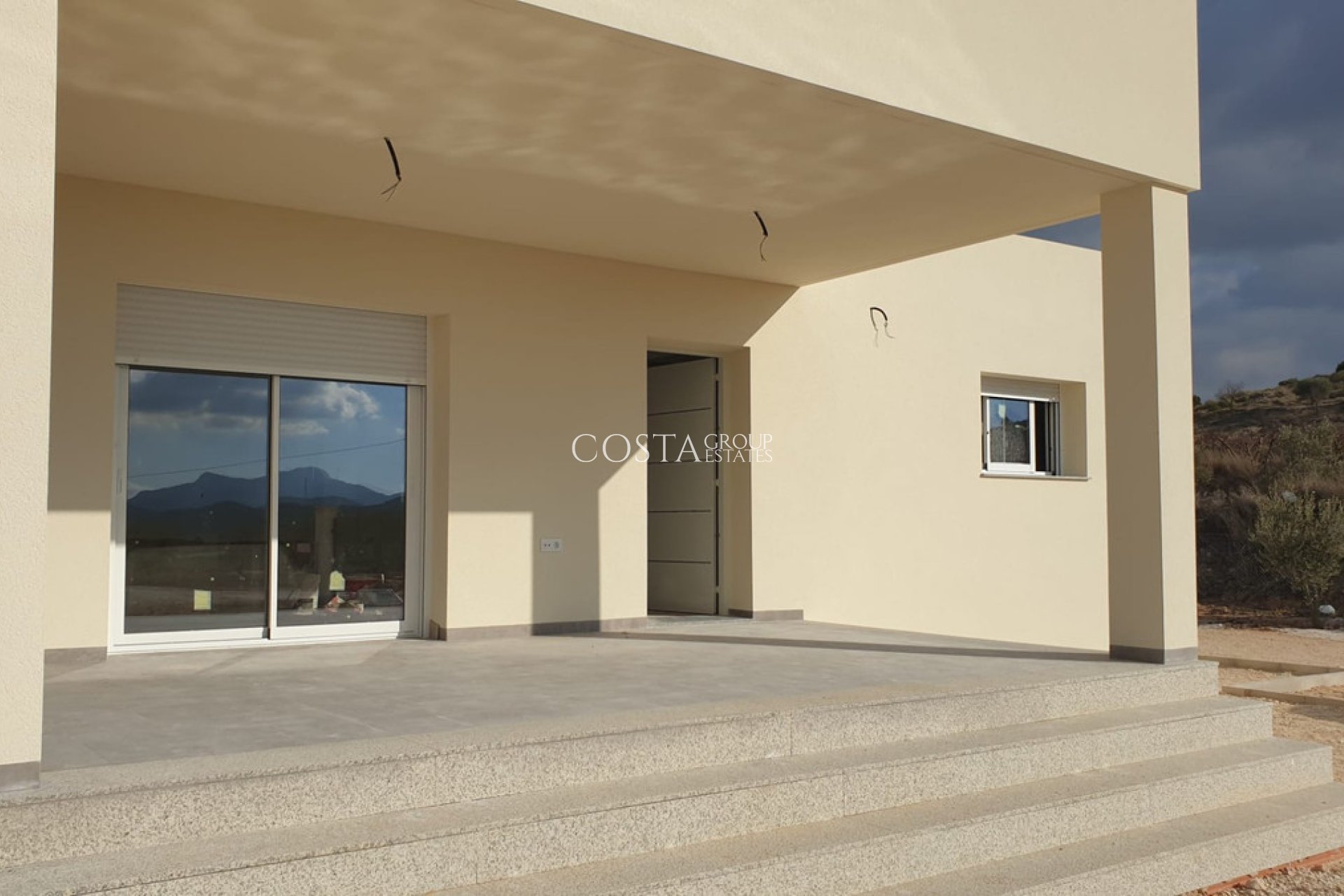 Revente - Villa -
Pinoso - Pinoso Centro