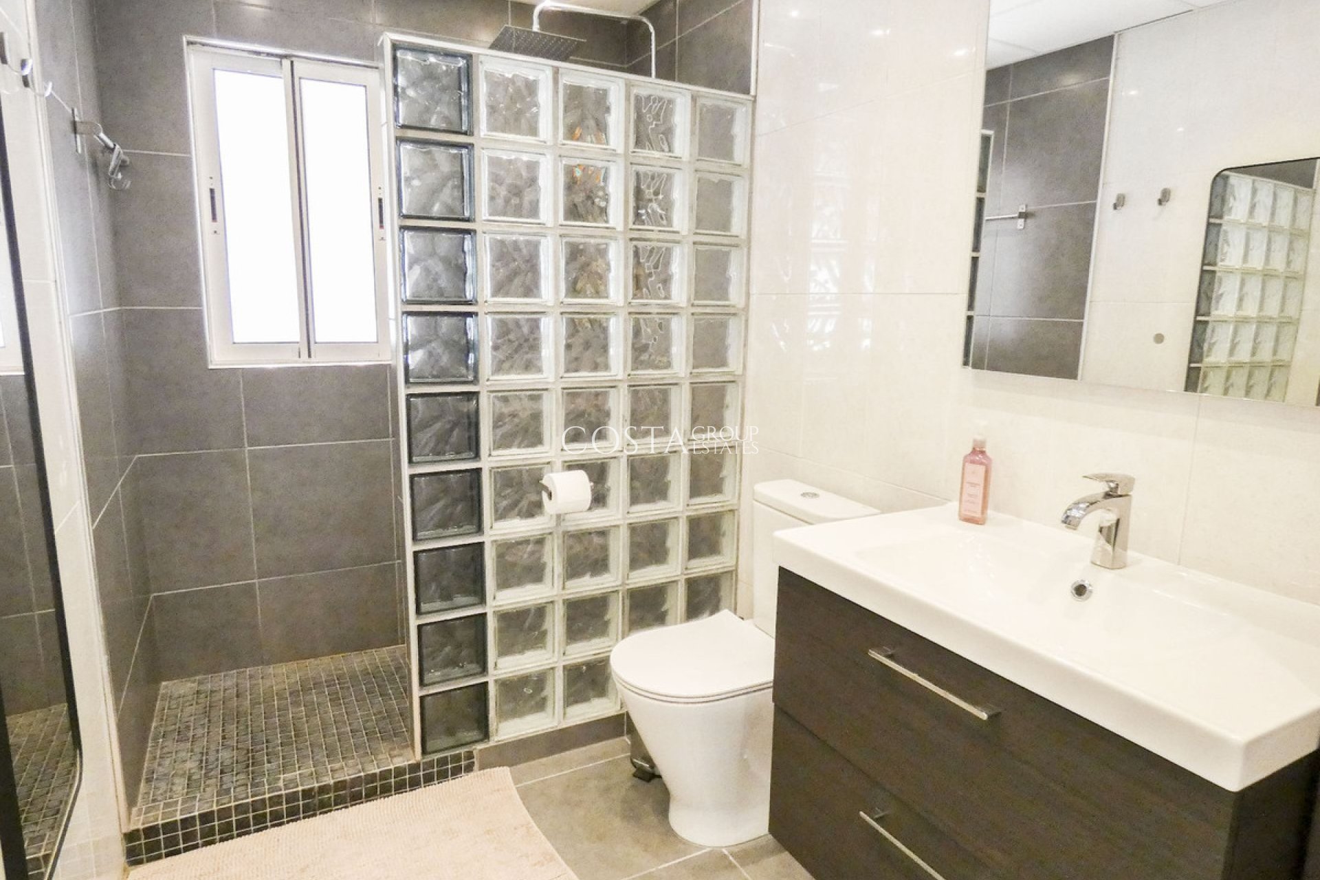 Revente - Villa -
Rojales - Ciudad Quesada