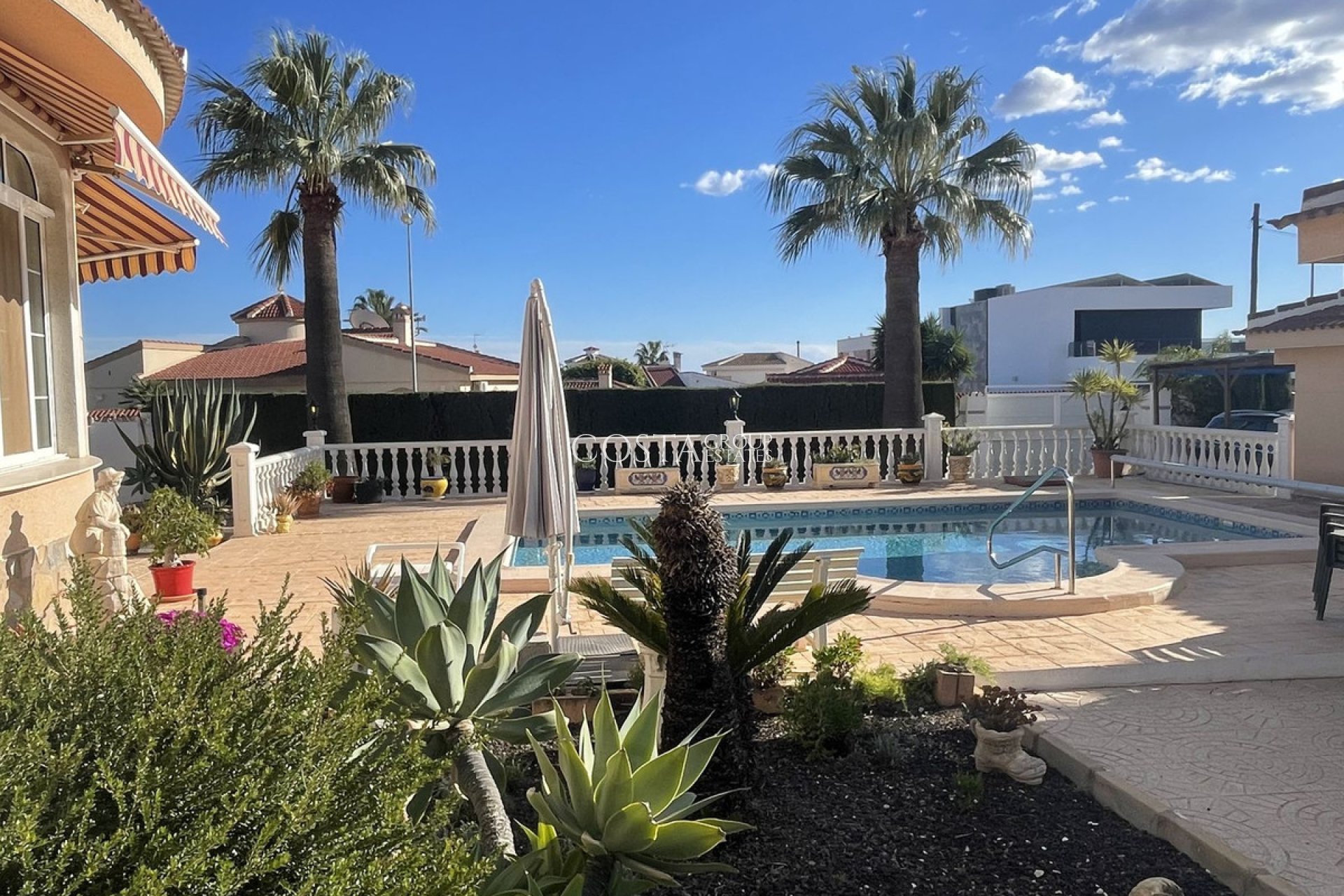 Revente - Villa -
Rojales - Quesada