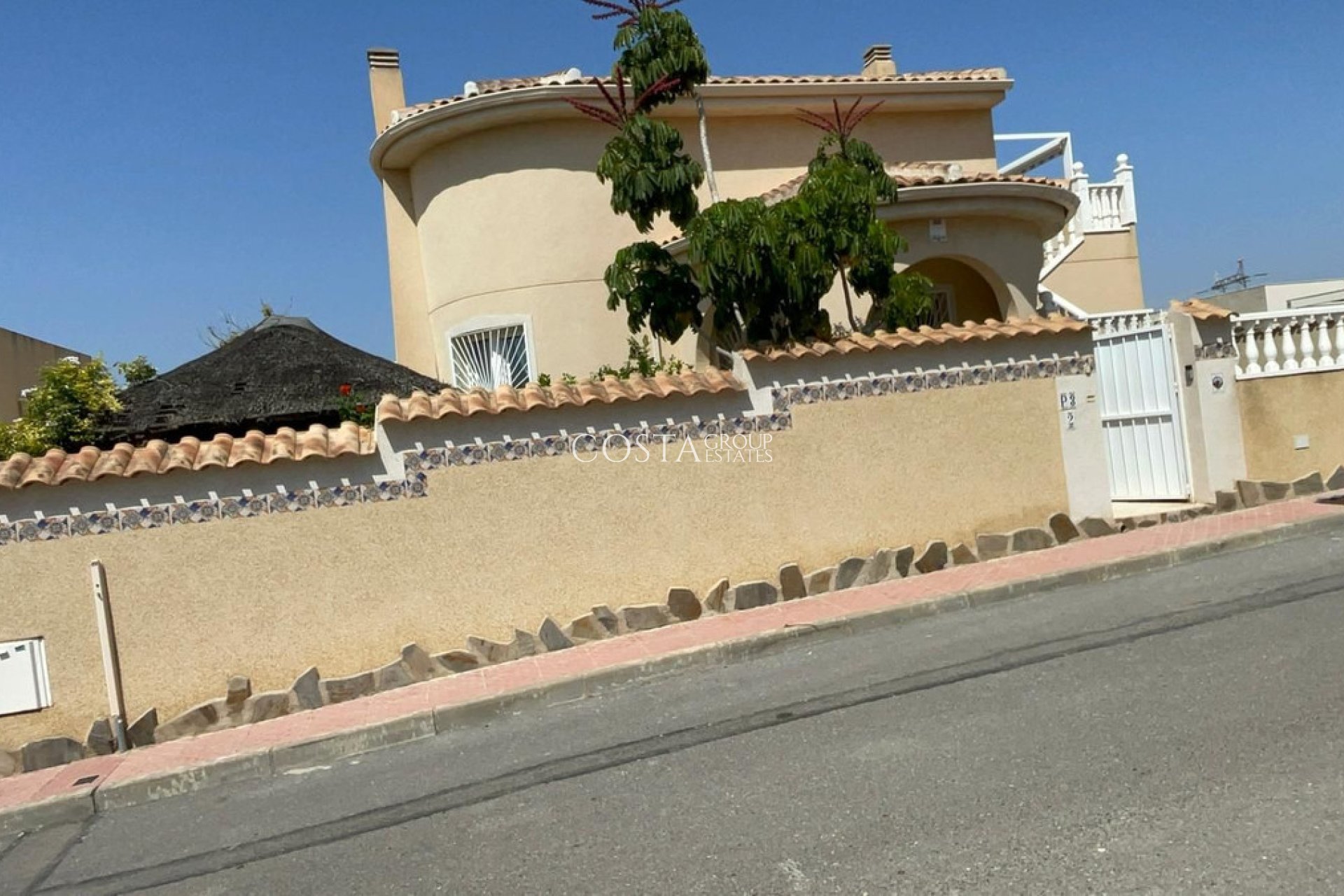 Revente - Villa -
Rojales - Quesada