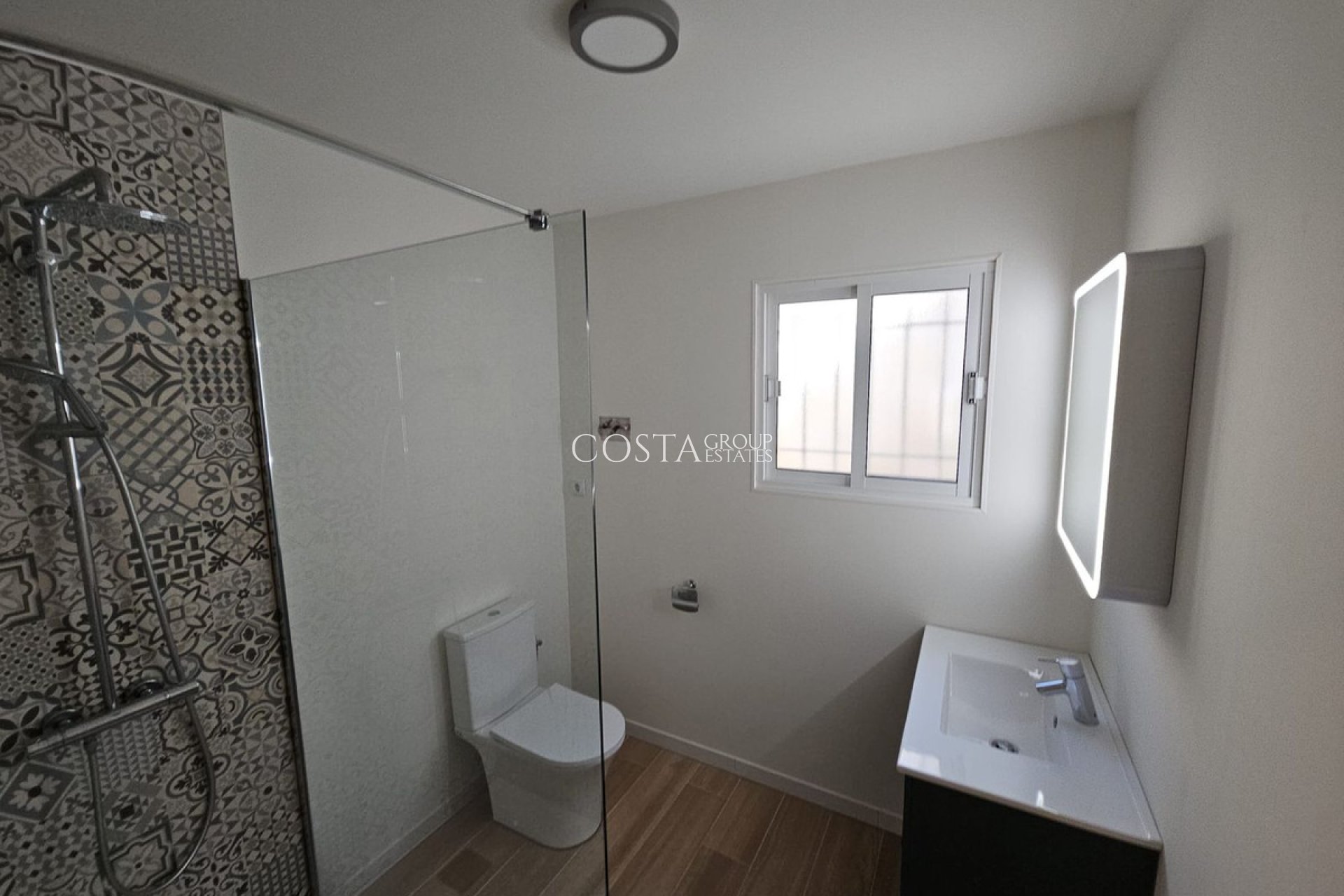 Revente - Villa -
Rojales - Quesada