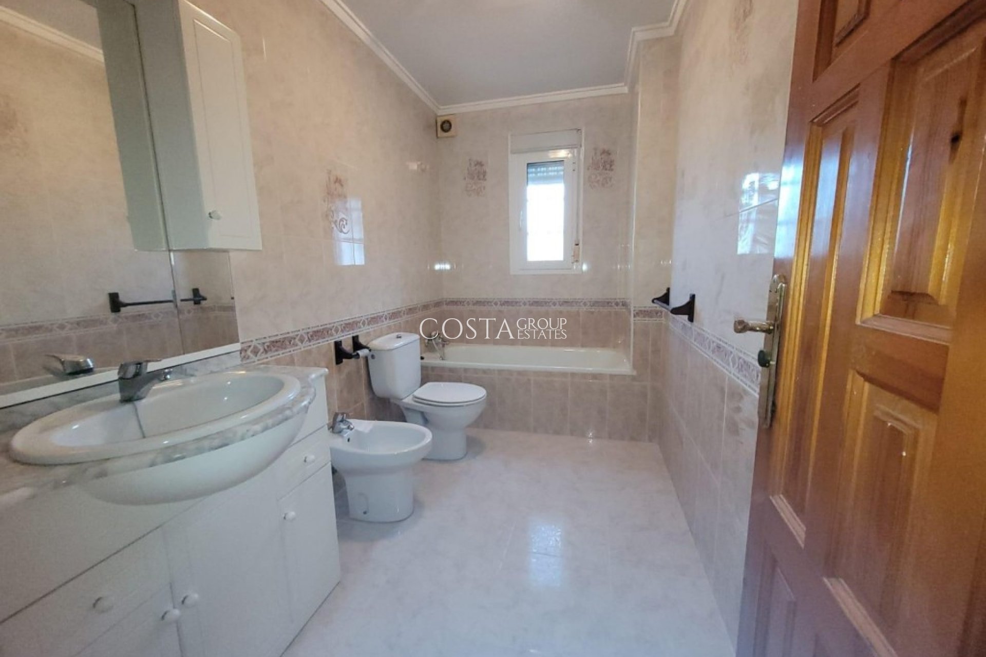 Revente - Villa -
Rojales - Quesada