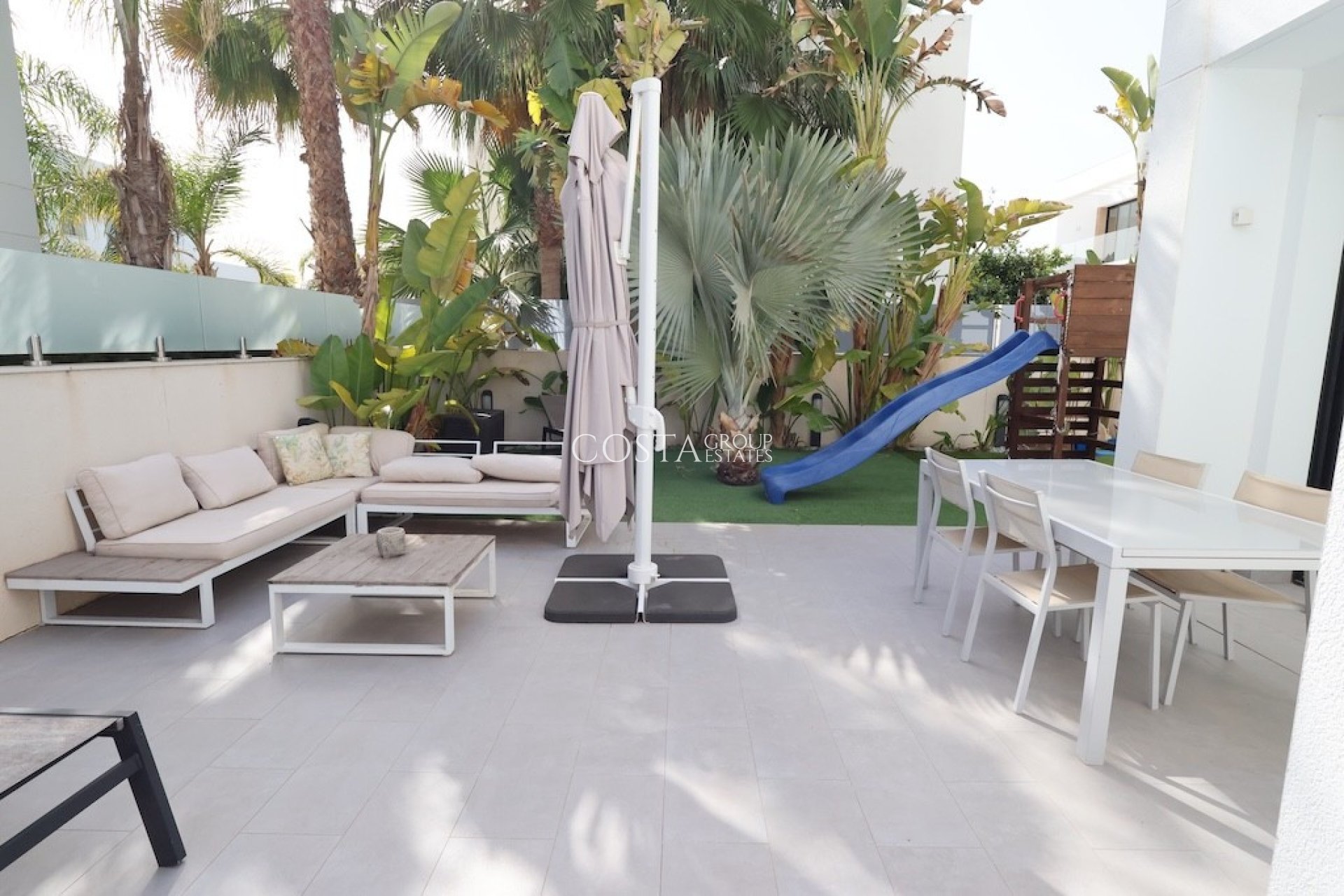 Revente - Villa -
Rojales - Quesada