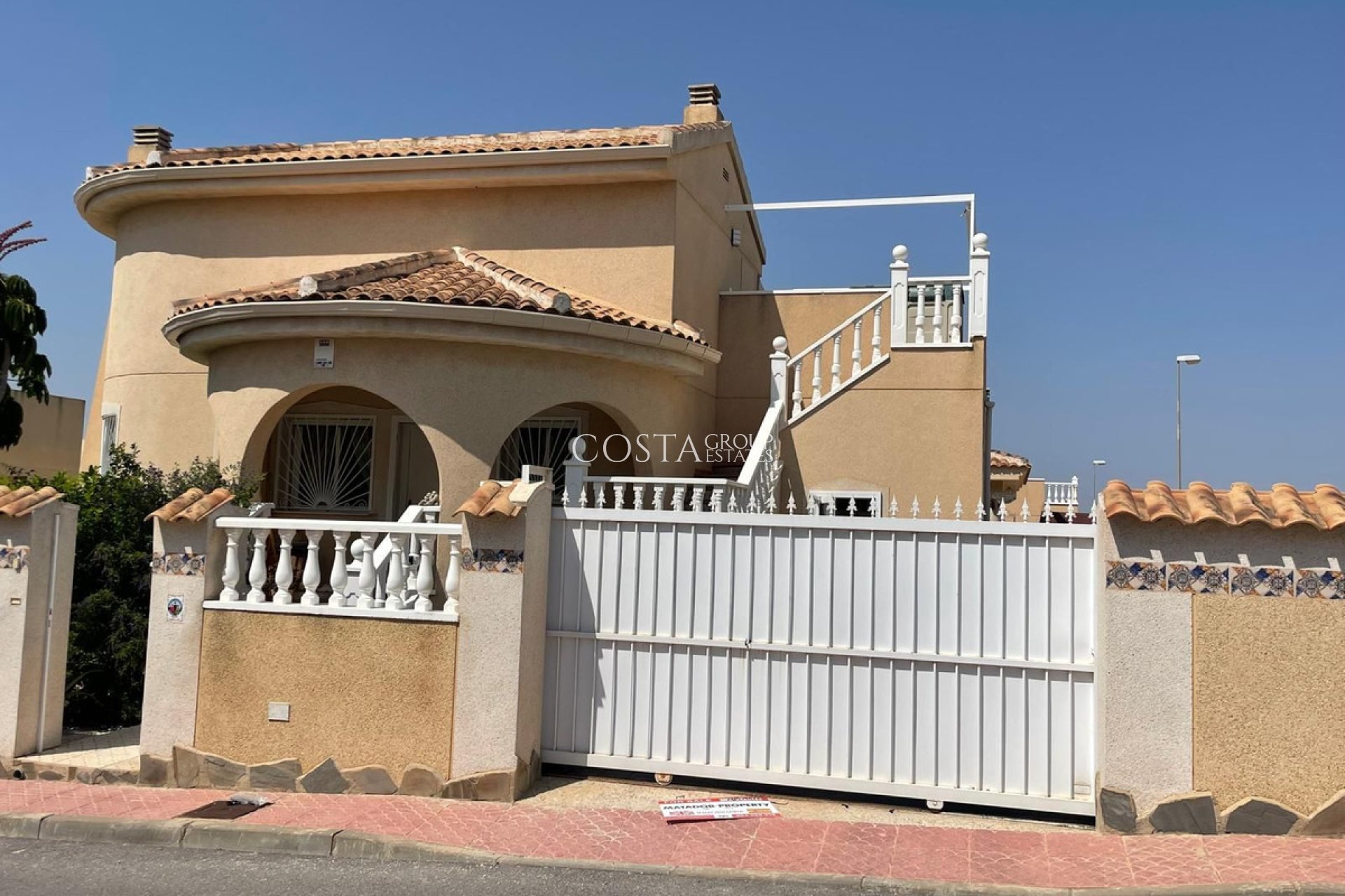 Revente - Villa -
Rojales - Quesada