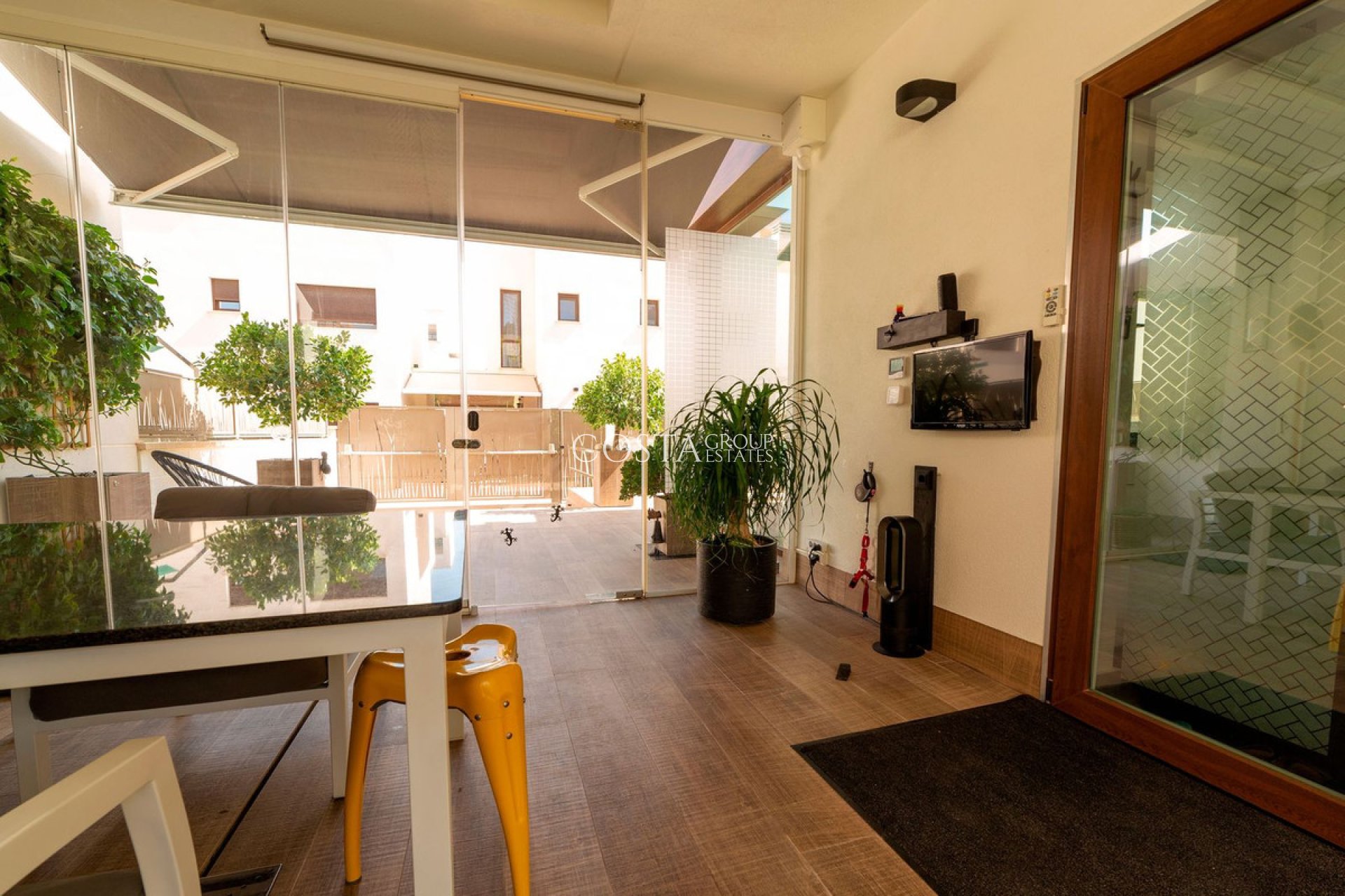 Revente - Villa -
Rojales - Quesada