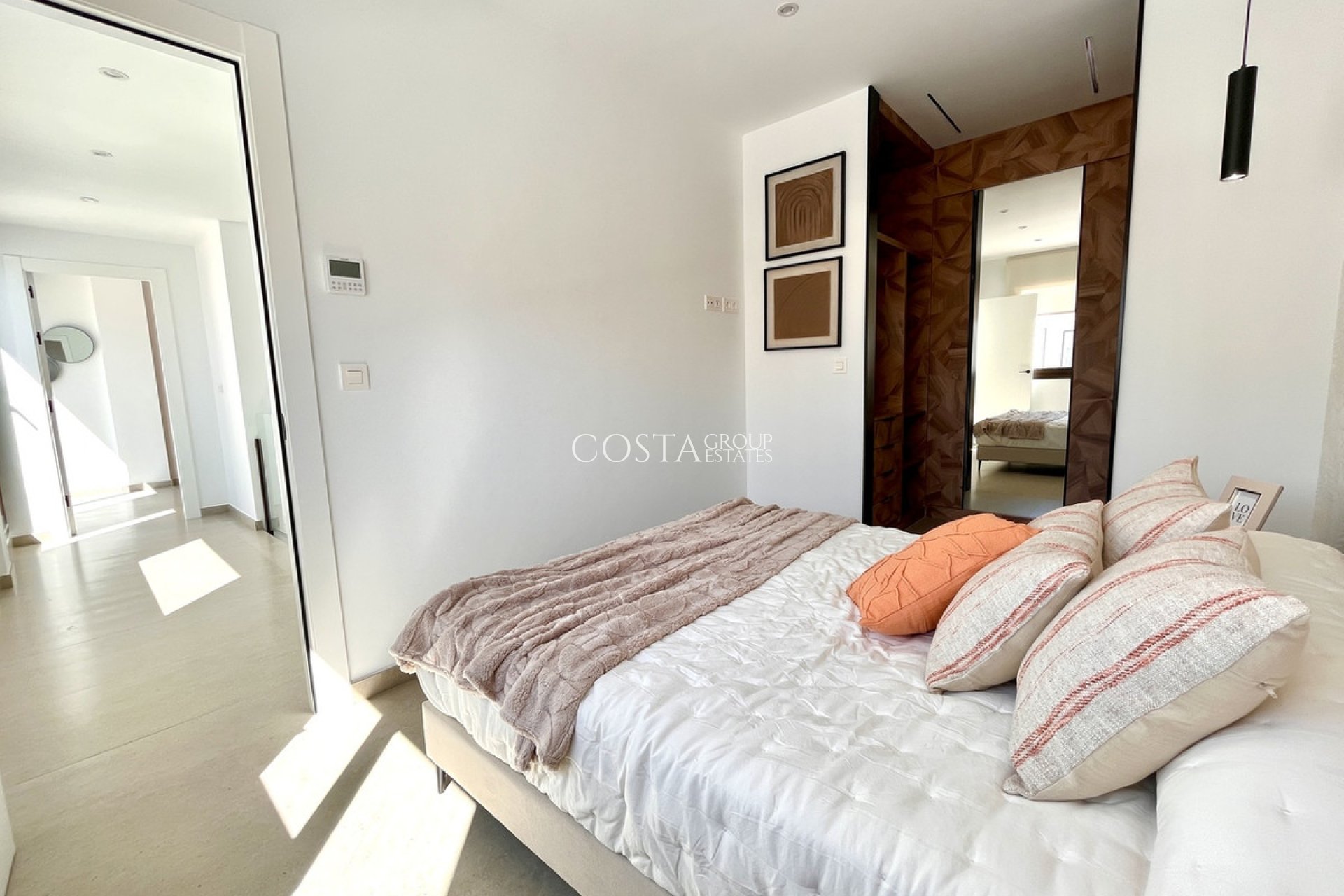 Revente - Villa -
Rojales - Rojales Centro