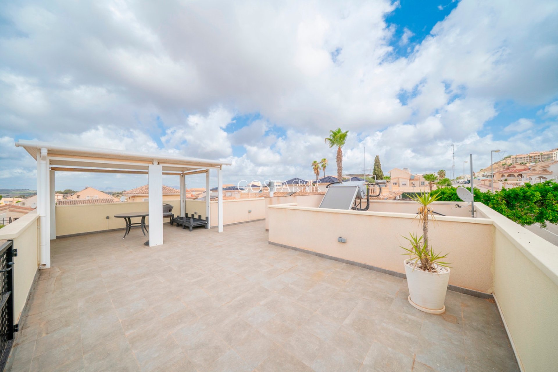 Revente - Villa -
Rojales - Rojales Centro