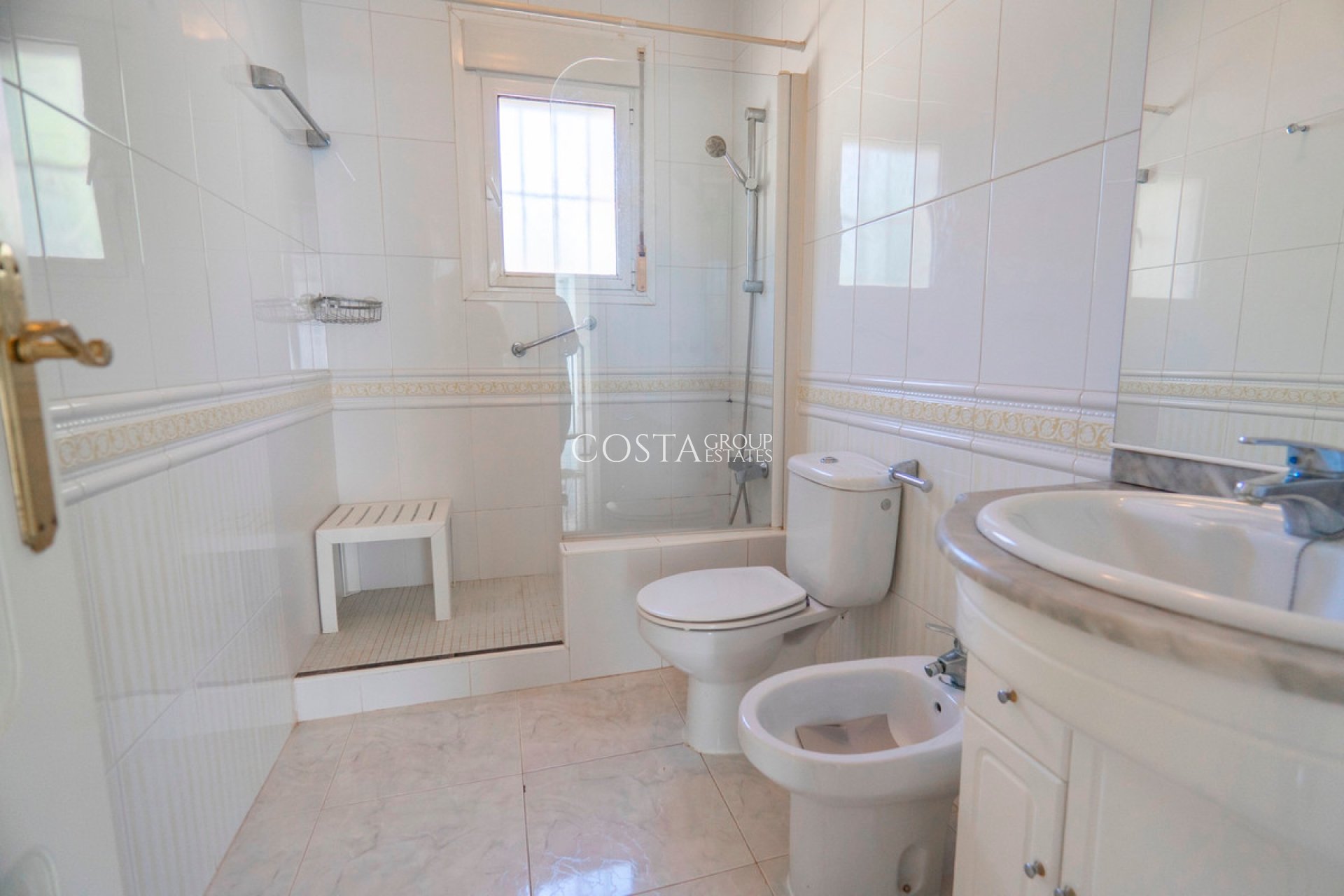 Revente - Villa -
Rojales - Rojales Centro