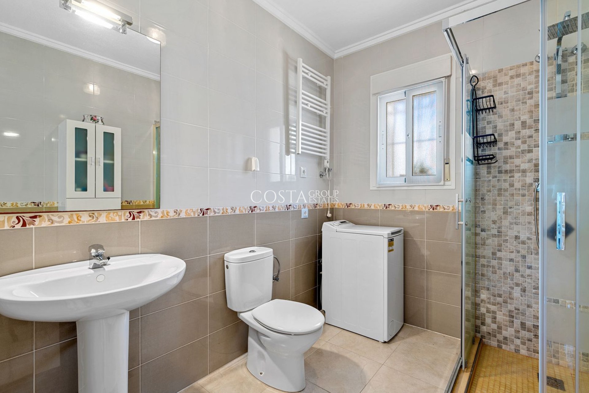 Revente - Villa -
Rojales - Rojales Centro