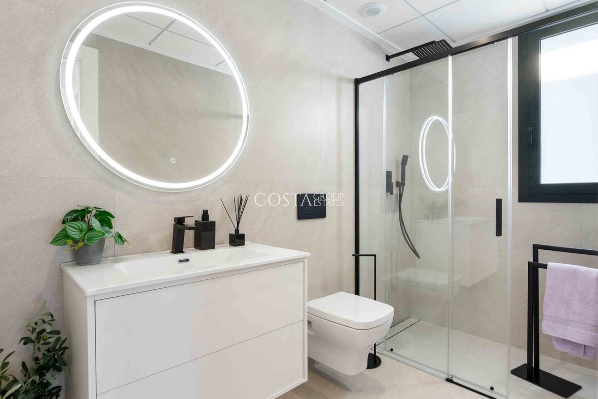 Revente - Villa -
Rojales - Rojales Centro